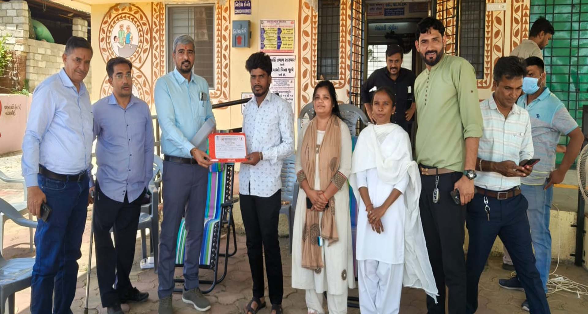 સાબરકાંઠાના અંતરિયાળ ગામોમાં રક્તદાનની સરવાણી : ૩૧ યુનિટ રક્ત એકત્ર કર્યું