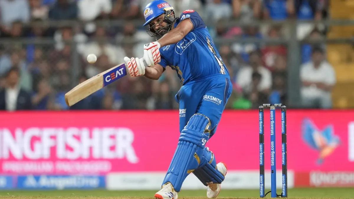 રોહિત શર્માએ IPL 2026 સીઝનમાં શાનદાર શરૂઆત કરી, આ બાબતમાં વિરાટ કોહલીને પાછળ છોડી દીધો