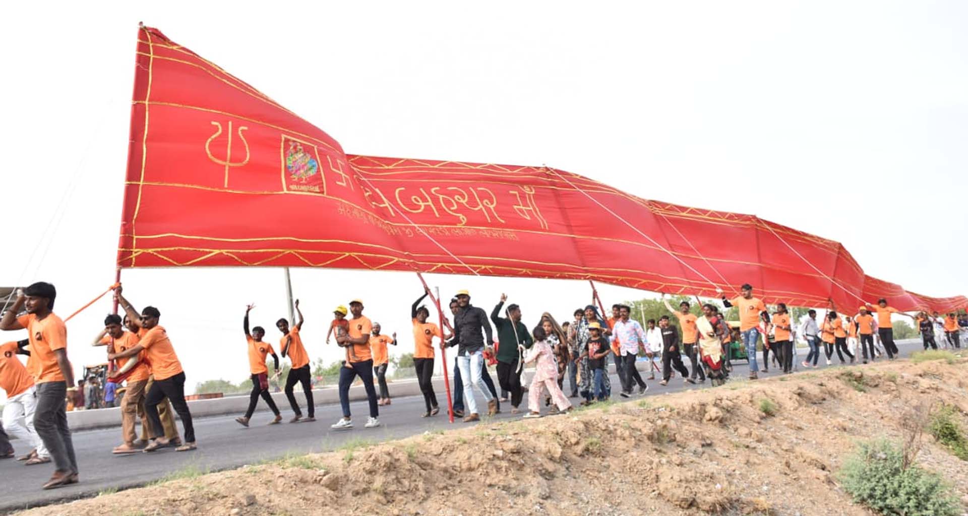 બહુચરાજી ચૈત્રી પૂનમનો મેળો: માઈભક્તોના સંઘોનું આગમન શરૂ, શક્તિપીઠ 'જય બહુચર'ના નાદથી ગુંજી ઉઠી