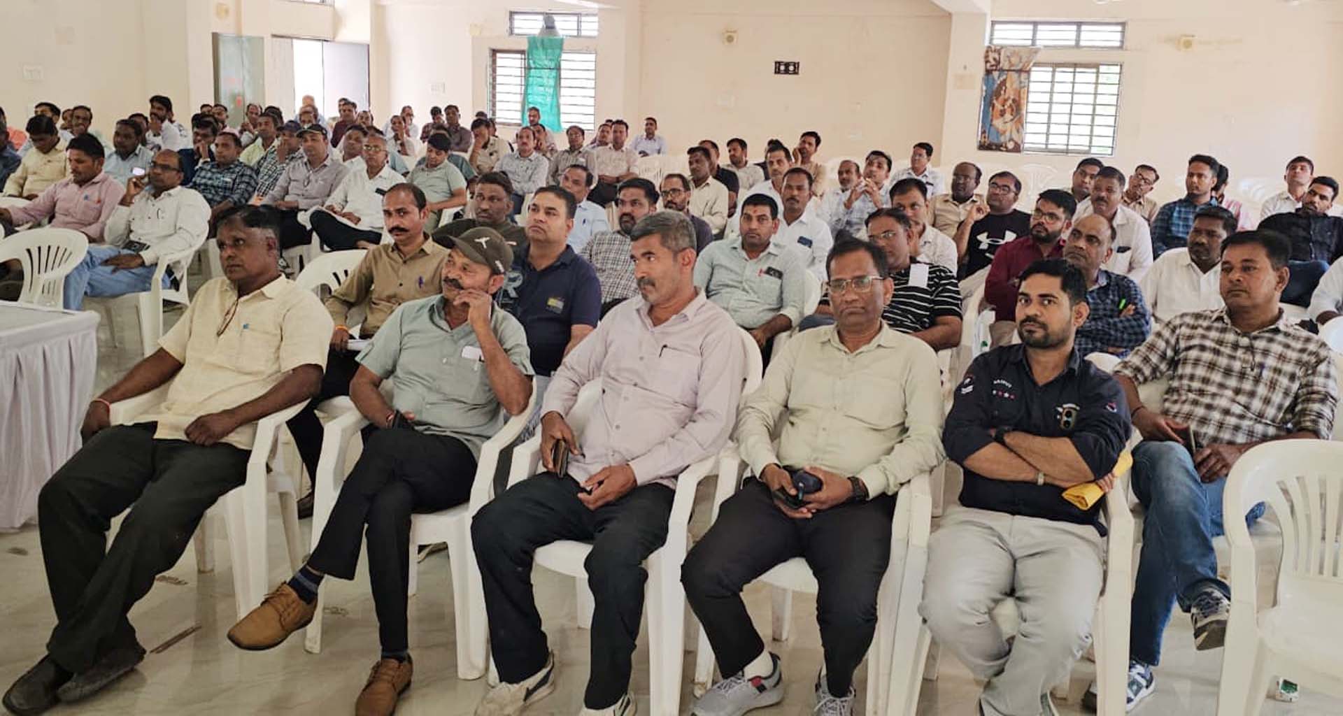 દાંતા : સ્થાનિક સ્વરાજ્યની ચૂંટણીની તૈયારીઓ તેજ, કર્મચારીઓને તાલીમ અપાઈ