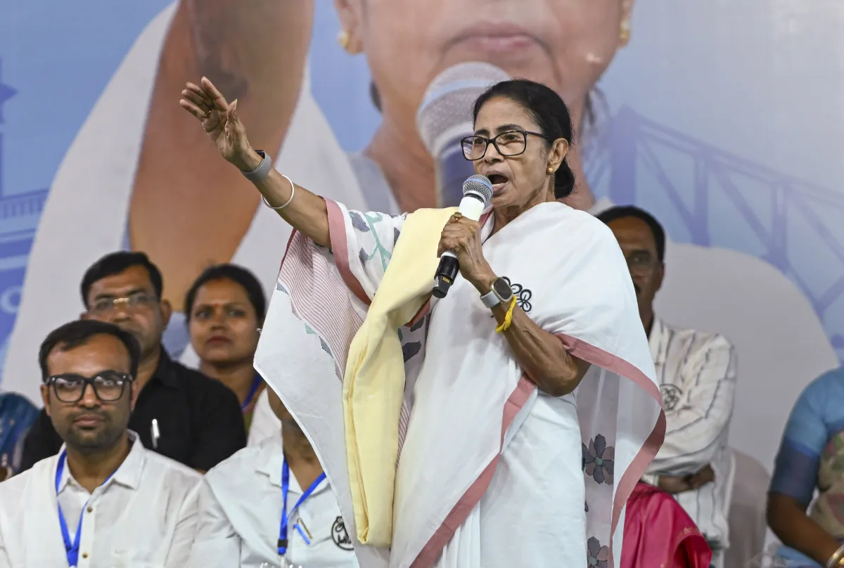 મમતાએ ભાજપ પર  ઉમેદવારી રદ કરાવવાનો પ્રયાસ કરવાનો આરોપ લગાવ્યો