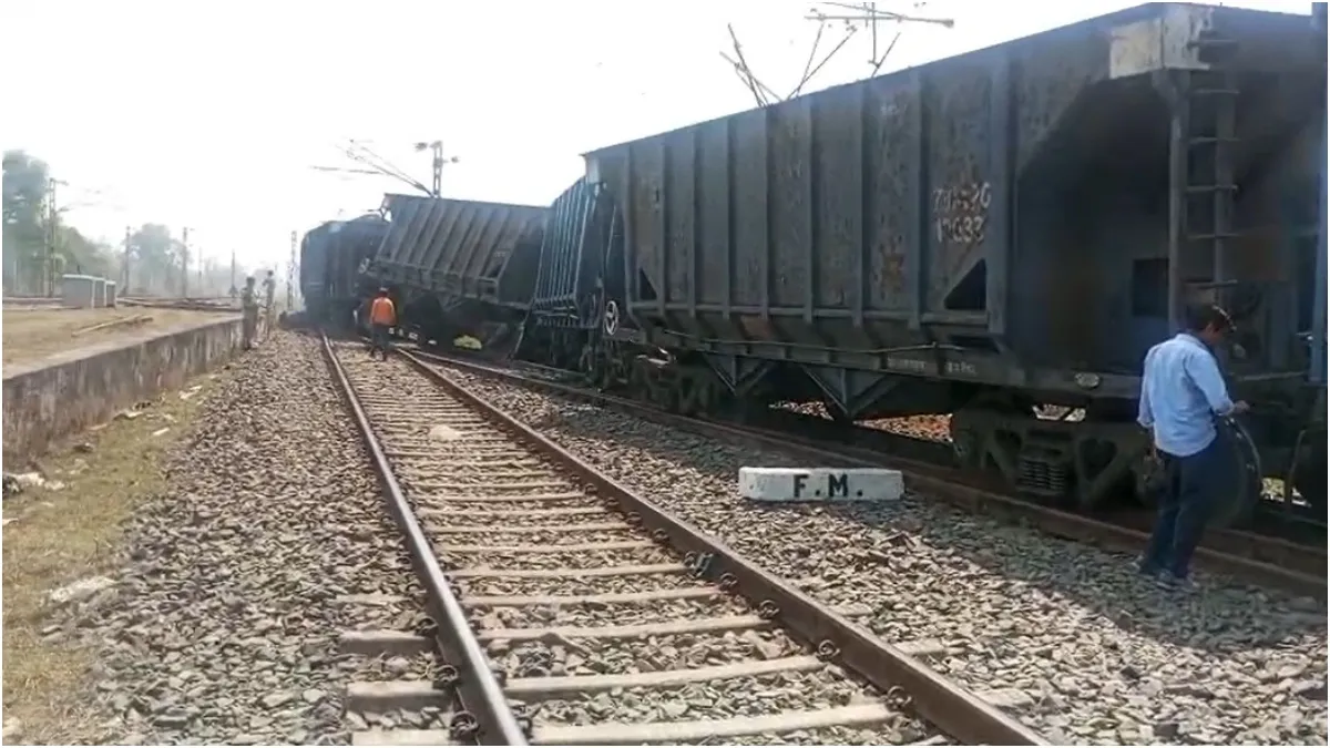 ઝારખંડના બોકારોમાં રેલ અકસ્માત: માલગાડીના ચાર ડબ્બા પાટા પરથી ઉતરી ગયા