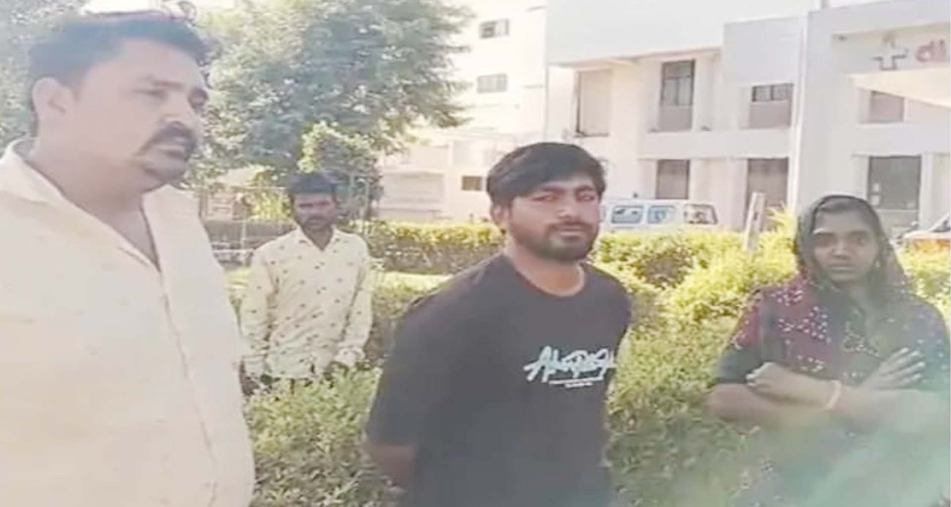 થરામાં તબીબી બેદરકારીનો આક્ષેપ : કે.જી. હોસ્પિટલમાં ઓપરેશન બાદ ૨૮ વર્ષીય યુવતીનું મોત