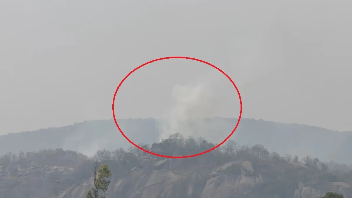 છત્તીસગઢમાં મોટો વિમાન અકસ્માત, આરા પર્વત સાથે અથડાયા બાદ ચાર્ટર્ડ પ્લેન ક્રેશ