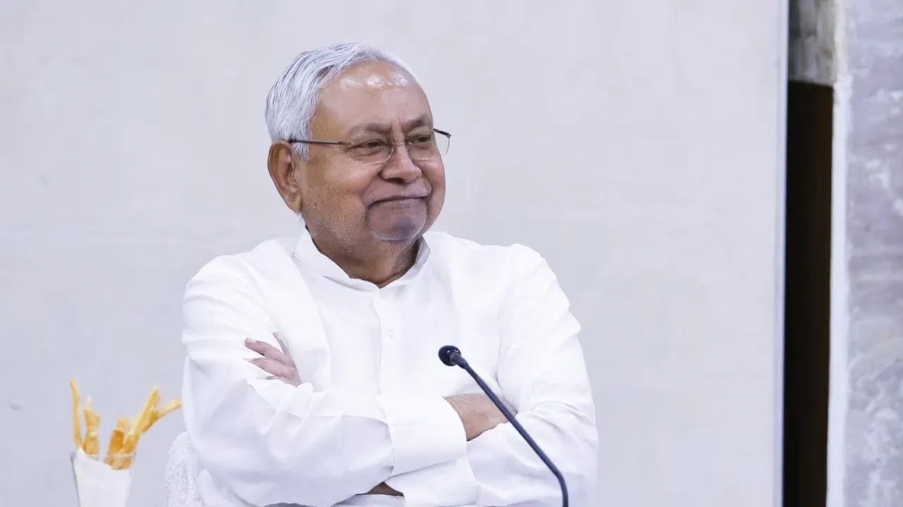 નીતિશ કુમારે JDU કાર્યકારી યાદી જાહેર કરી: સંજય ઝા પ્રમુખ તરીકે ચૂંટાયા, પુત્ર નિશાંતનું નામ બાકાત