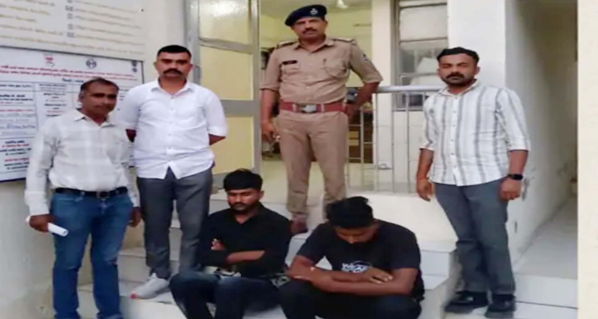 પાટણમાં ‘જીવનસાથી’ એપ બની આફત : હનીટ્રેપમાં ફસાવી લાખો પડાવતી ગેંગ ઝડપાઈ