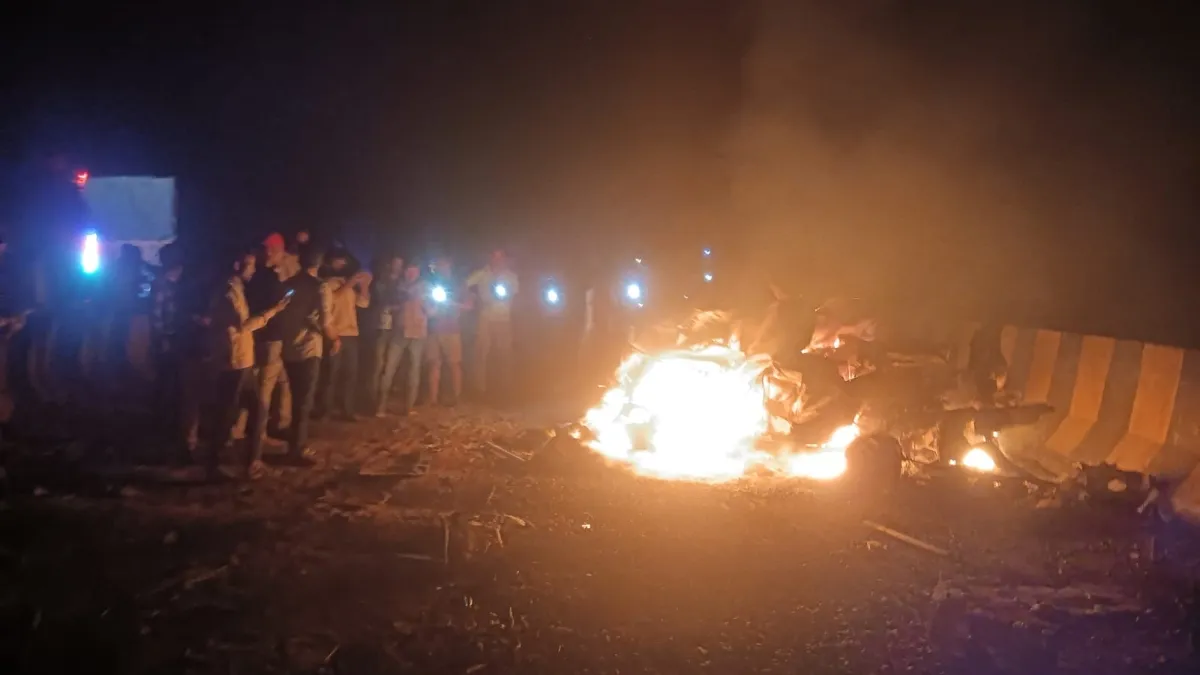ભયાનક અકસ્માત: ટ્રક અનેક વાહનોને ટક્કર મારી, 11 લોકોના મોત, ઘણા જીવતા બળી ગયા