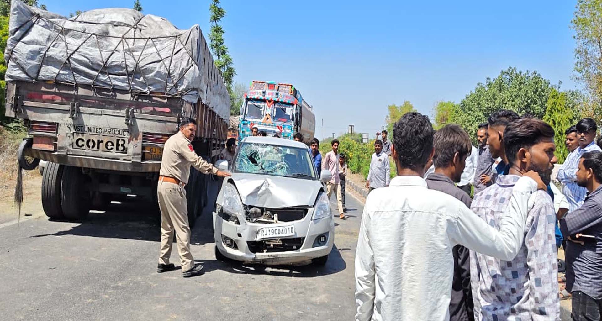 ડીસા-મુડેઠા માર્ગ પર અકસ્માત: ડાયવર્ઝન પર કાર અને બાઈક વચ્ચે ટક્કર, એક ઈજાગ્રસ્ત