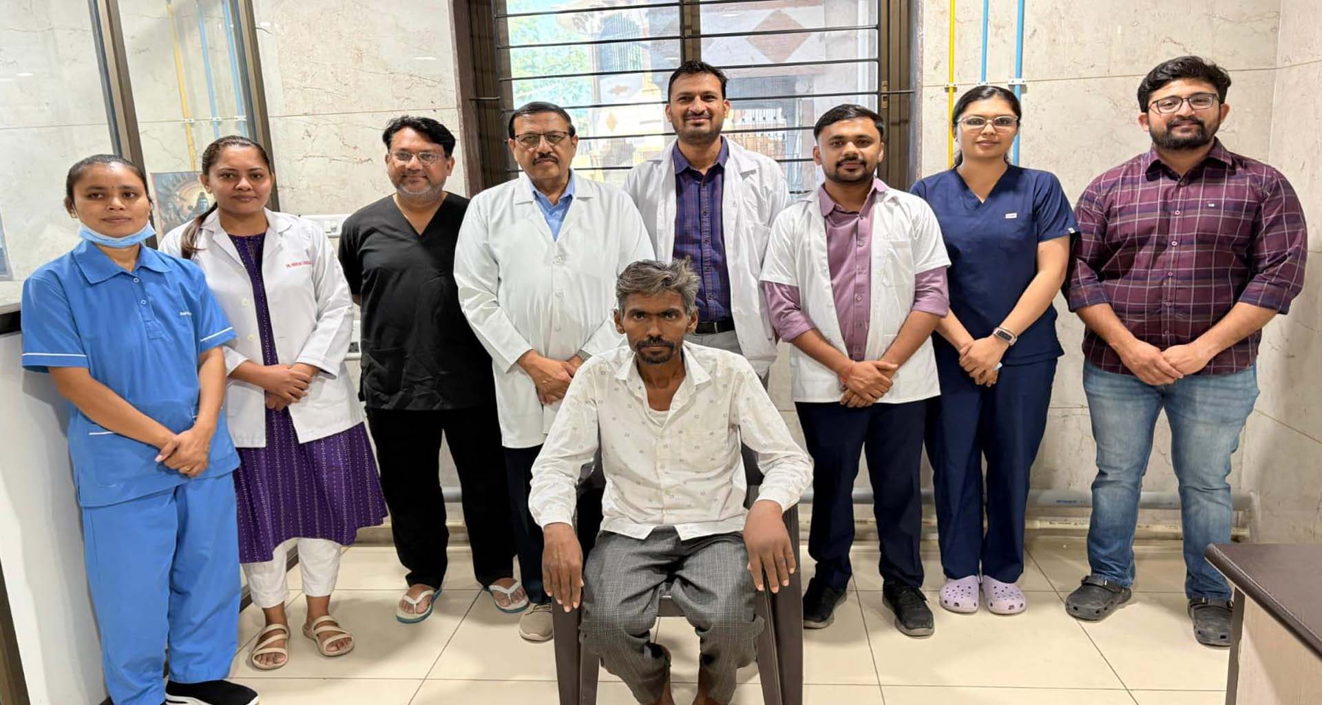 બનાસ સિવિલના તબીબોની કમાલ: 5 કલાકની ભારે જહેમત બાદ જટિલ સર્જરી સફળ