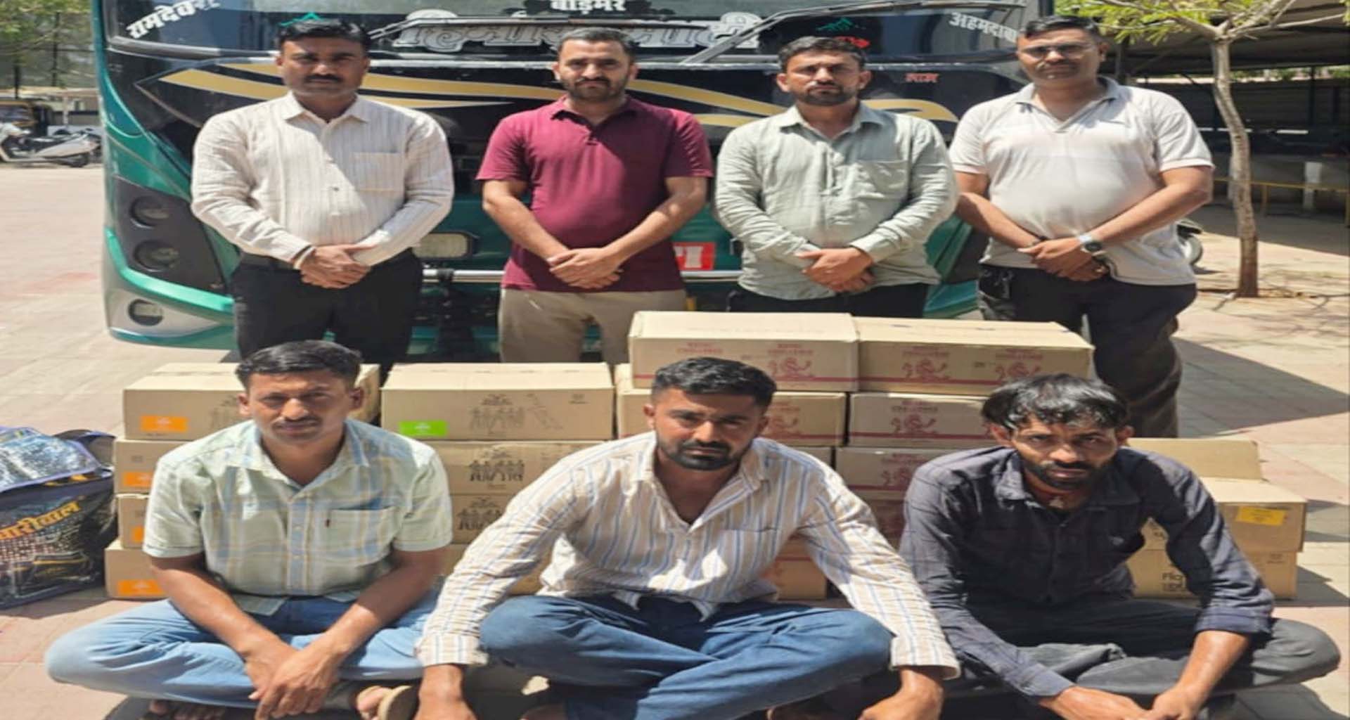 પાટણ LCBનો સપાટો : ભવાની ટ્રાવેલ્સની બસમાંથી વિદેશી દારૂનો જથ્થો ઝડપાયો