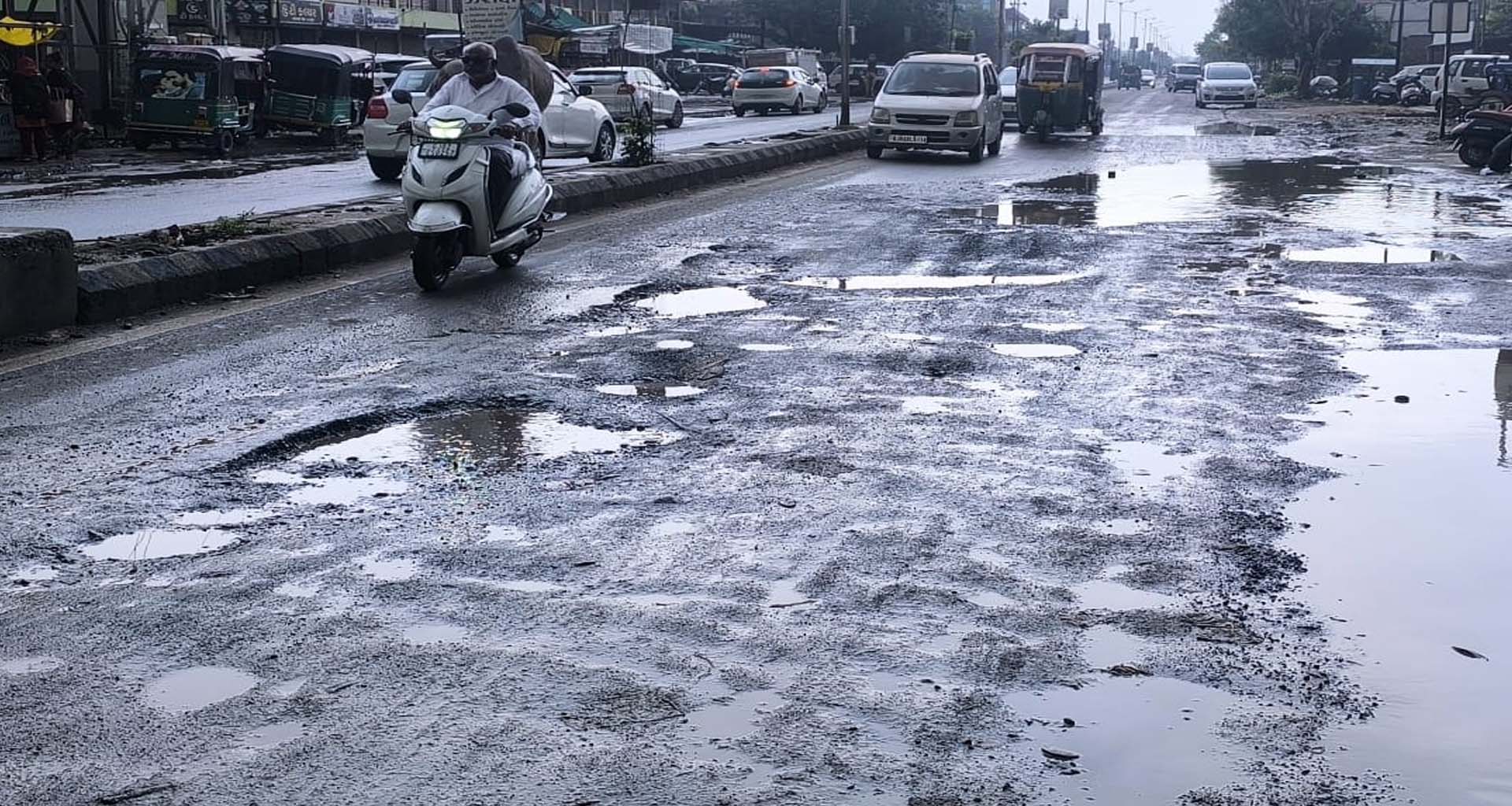 વિકાસના દાવા પોકળ: વિસનગરની જનતા લાલઘૂમ