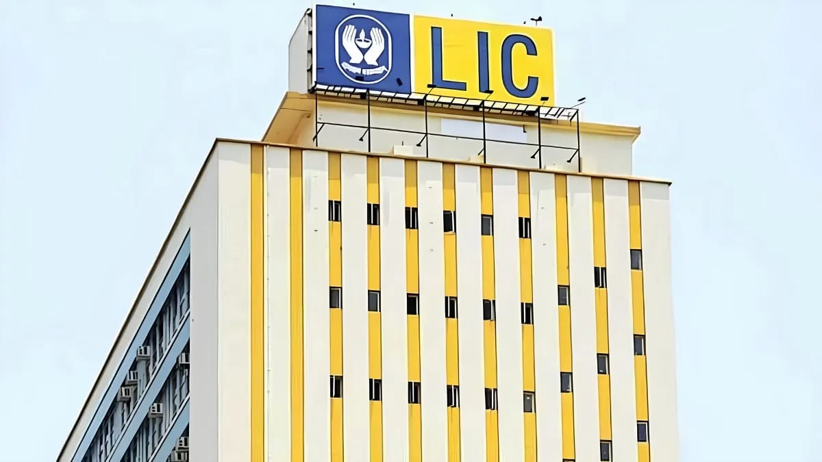પતિ-પત્ની બંનેને કરોડોનું કવરેજ મળશે! LIC એ બે નવી રોમાંચક યોજનાઓ શરૂ કરી, લાભ કેવી રીતે લેવો તે જાણો...