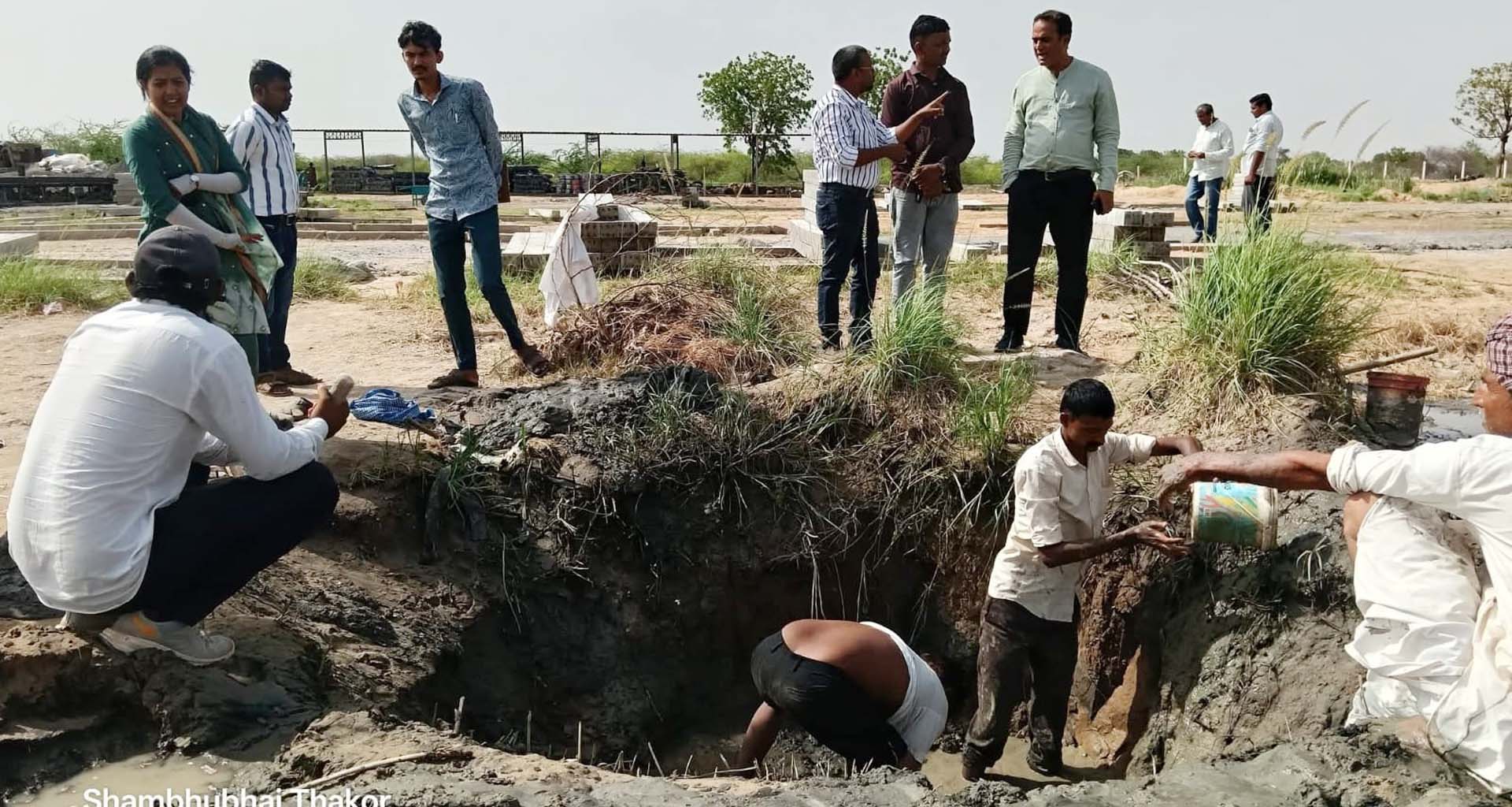 સુઈગામના સરહદી ગામોની પાઇપલાઇનમાંથી ગેરકાયદે કનેક્શનો કપાયા