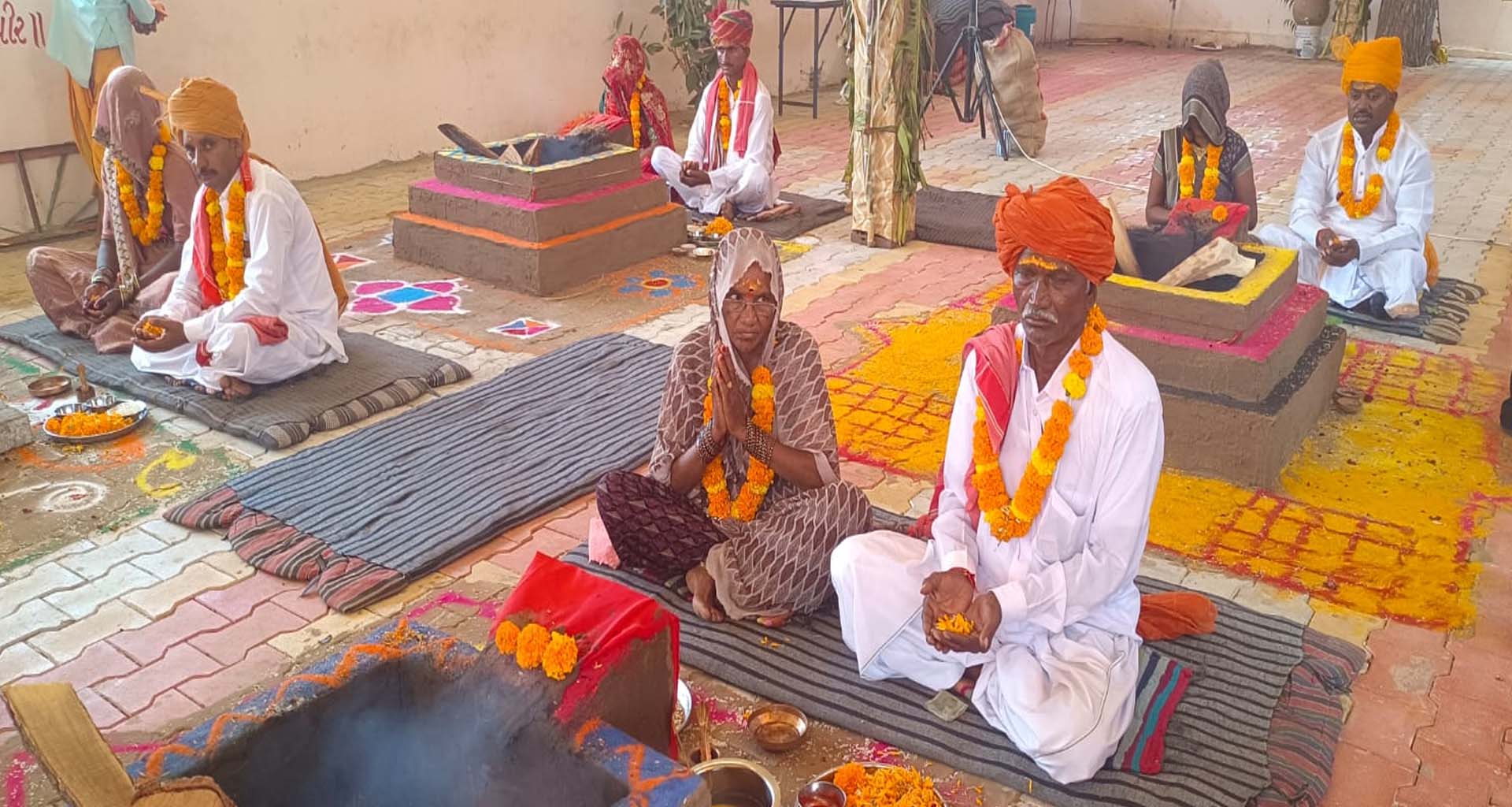 નાની આખોલ ગામે ત્રિદિવસીય હનુમાનદાદાની પ્રાણ પ્રતિષ્ઠા મહોત્સવ યોજાયો