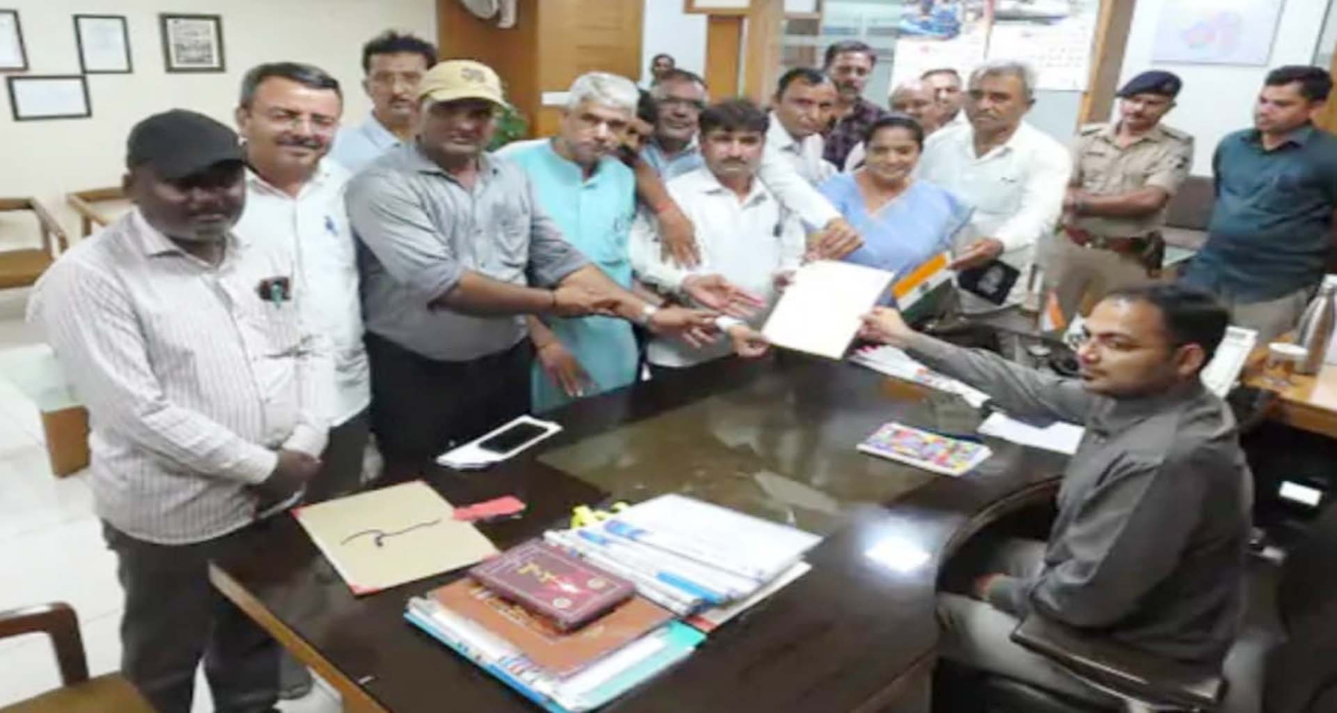 પાટણમાં વિવિધ માંગણીઓ સાથે શિક્ષકો મેદાને, ધરણાં પ્રદર્શન શરૂ