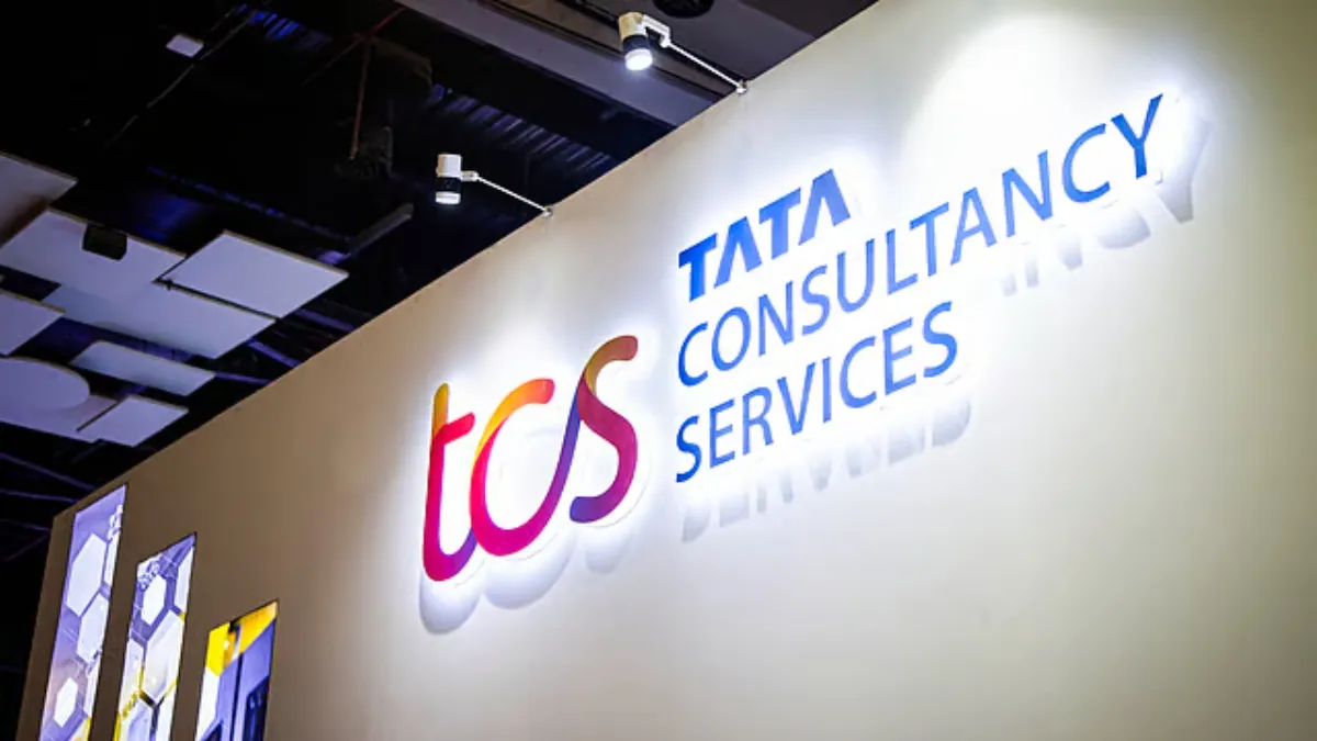 TCS એ ફરી કર્યું! જૂન ક્વાર્ટરમાં ₹13,349 કરોડનો નફો, 9,200 થી વધુ નવી નોકરીઓનું સર્જન