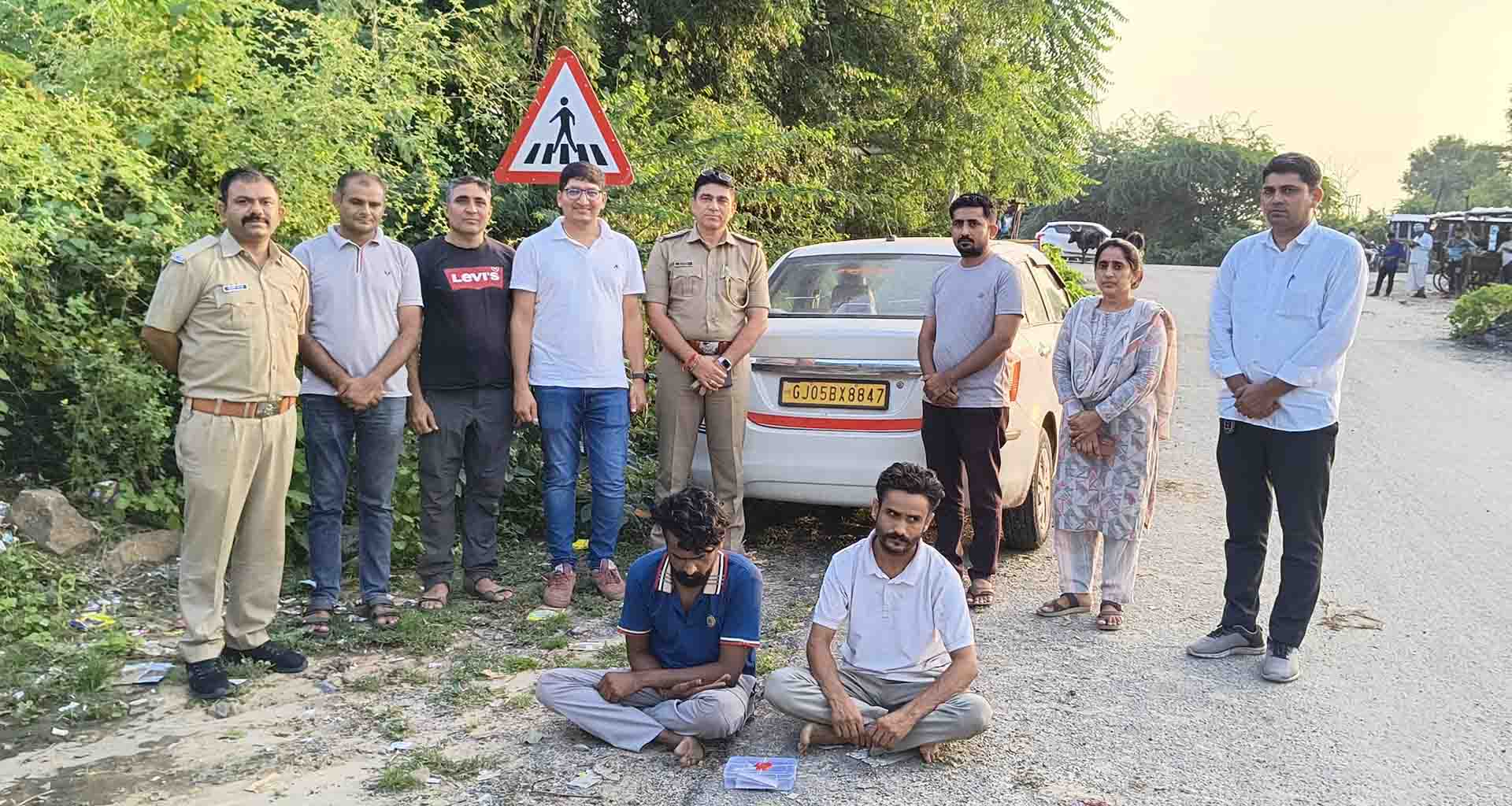 ધાનેરા પોલીસે મેફેડ્રોન પાવડર સાથે બે ઇસમોને ઝડપી પાડ્યા; 10.70 લાખનો મુદ્દામાલ જપ્ત