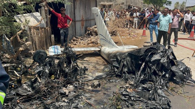 અમરેલીના શાસ્ત્રીનગરમાં ખાનગી કંપનીનું પ્લેન ક્રેશ; એકનું મોત