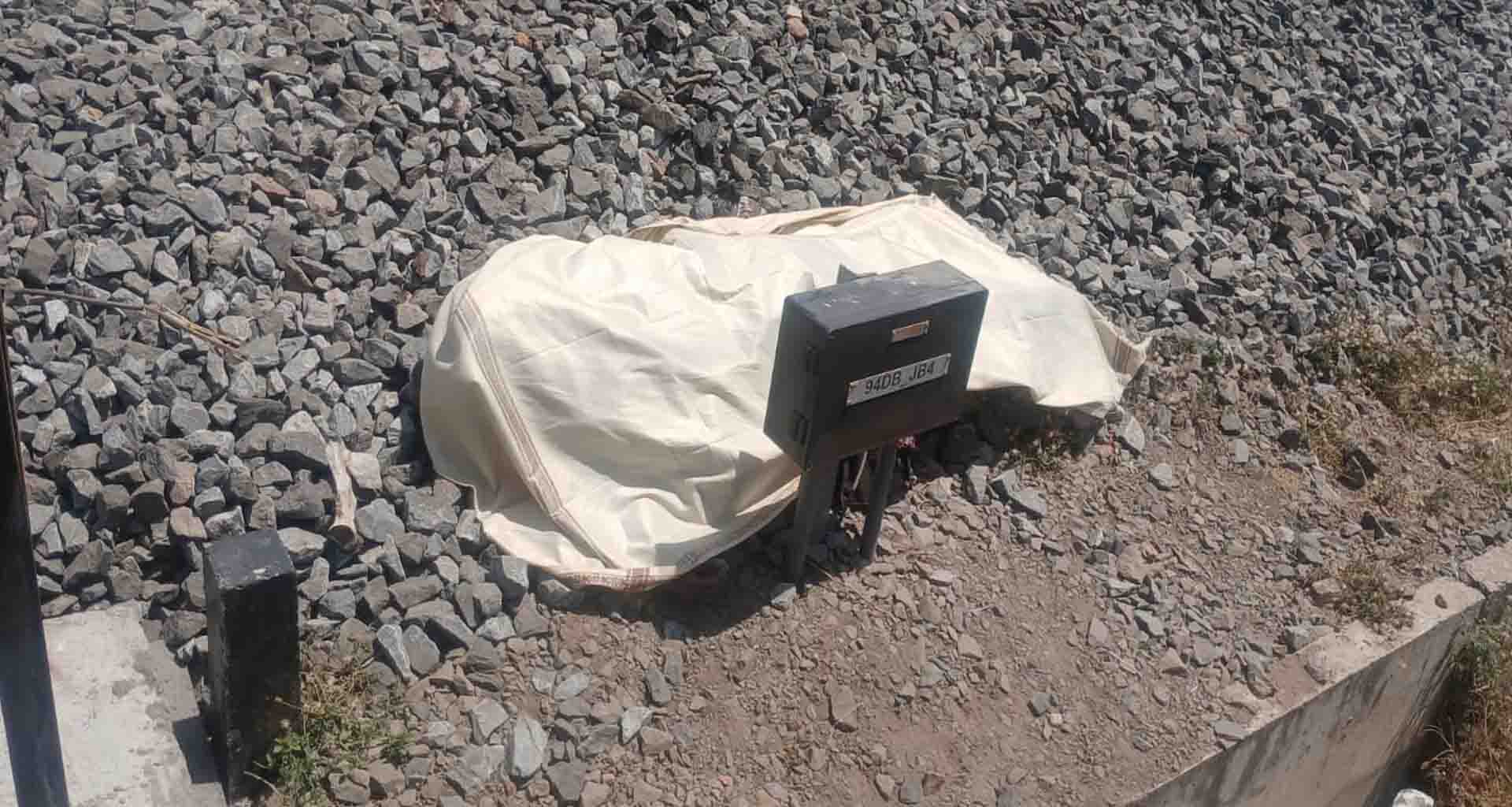 પાલનપુરમાં માનસરોવર ફાટક નજીક અજાણ્યા ઈસમે ટ્રેન નીચે પડતું મૂક્યું