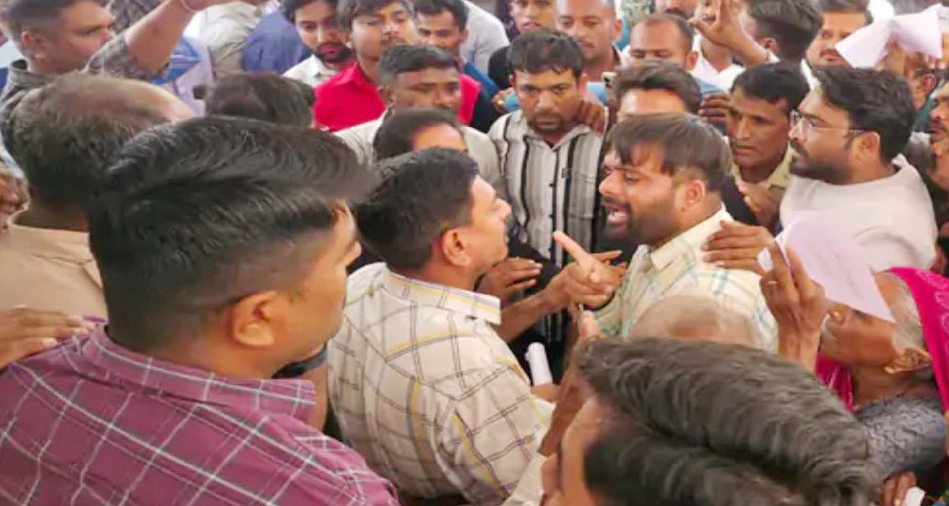 હારીજના અડિયા ગામમાંથી અપહરણ કરાયેલી સગીરાને પોલીસે ગણતરીના કલાકોમાં શોધી કાઢી