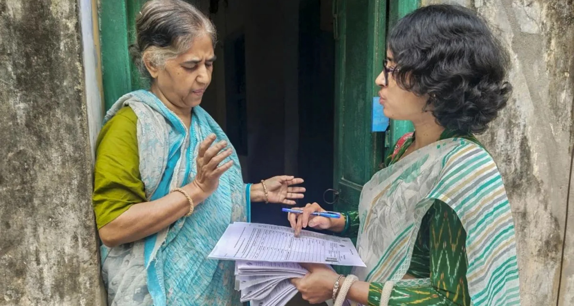 આ રાજ્ય મતદાર યાદીઓનું 100% ડિજિટાઇઝેશન પૂર્ણ કરીને "SIR" માં સૌથી આગળ