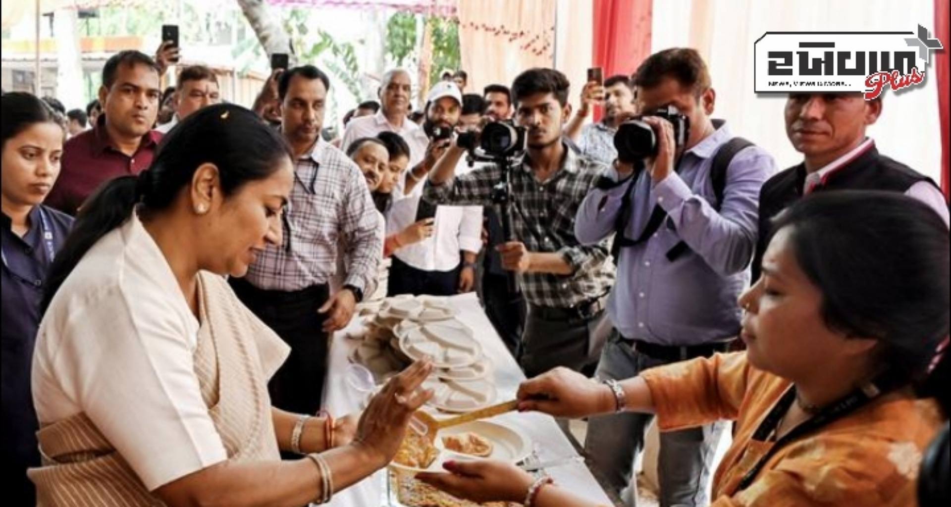 દિલ્હીના સીએમ રેખા ગુપ્તાએ ઝૂંપડપટ્ટીના રહેવાસીઓ માટે 'એક દિન'ની જાહેરાત કરી