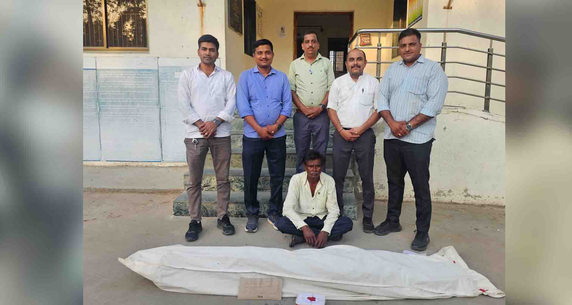 મહેસાણા એસઓજી એ 5 કિલો ગાંજાના છોડ સાથે એક વ્યક્તિને ઝડપી જેલના હવાલે કર્યો