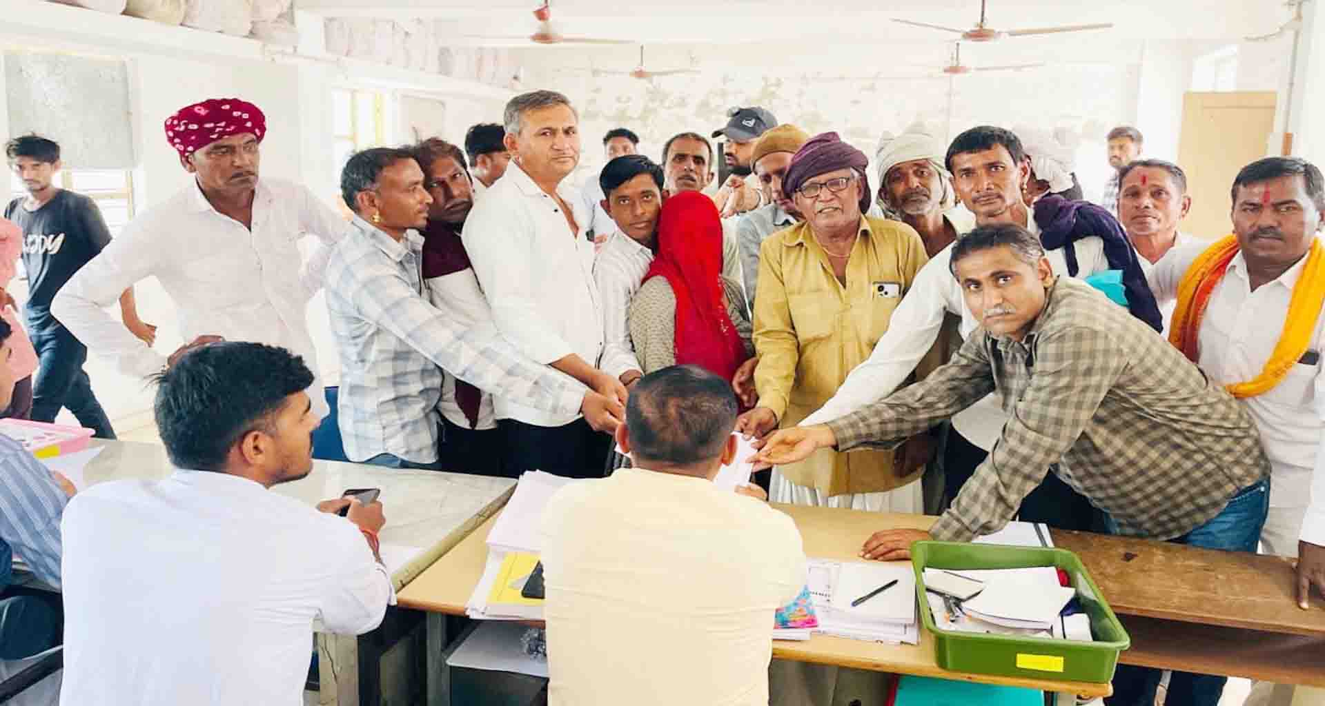 ચેમબુવા જુના અને નવા ગ્રામ પંચાયતના સરપંચ બિનહરીફ જાહેર