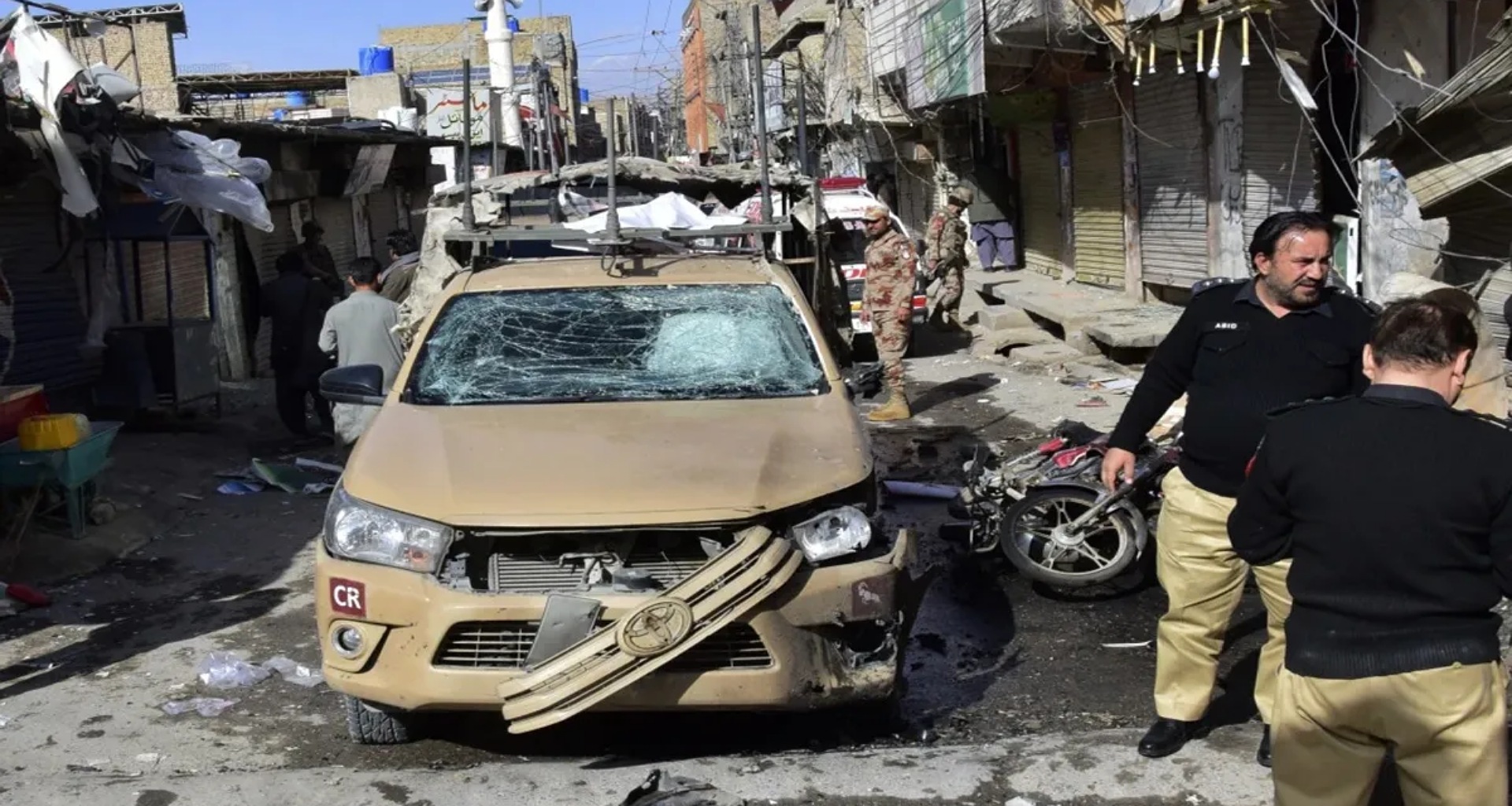 પાકિસ્તાનના ખૈબર પખ્તુનખ્વામાં મોટો આતંકવાદી હુમલો, આસિસ્ટન્ટ કમિશનર સહિત 4 લોકોના મોત