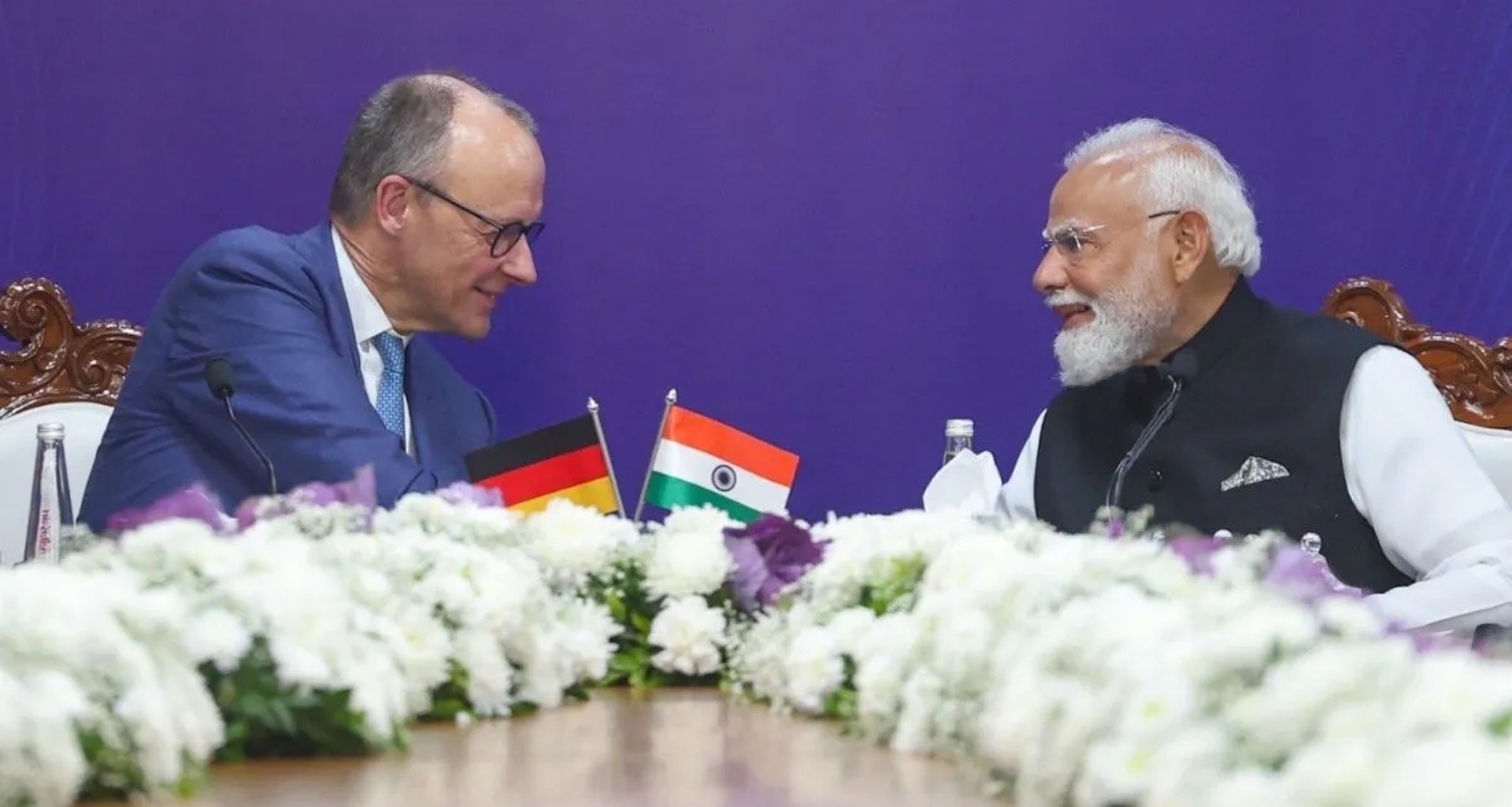 ભારત અને જર્મનીએ પોસ્ટલ, એક્સપ્રેસ અને લોજિસ્ટિક્સ સેવાઓ માટે કરાર પર હસ્તાક્ષર કર્યા