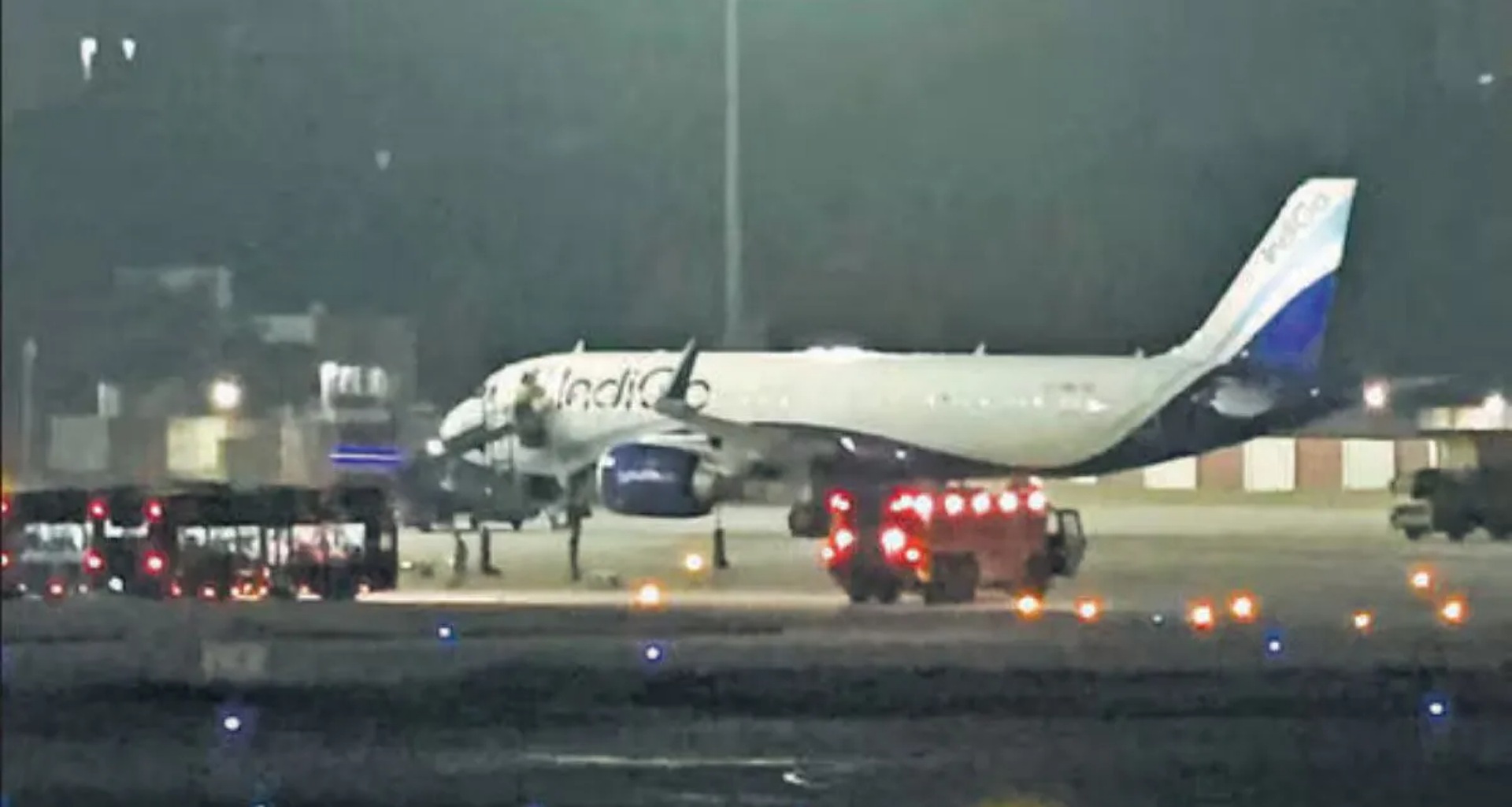 મુંબઈ-દિલ્હી ઈન્ડિગો ફ્લાઈટમાં બોમ્બ હોવાની ધમકી, દિલ્હી એરપોર્ટ પર અફડાતફડી