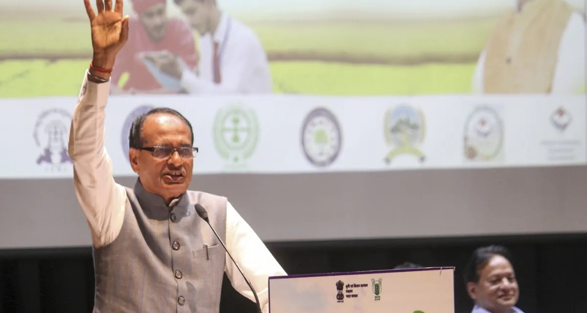 કૃષિ મંત્રી શિવરાજ સિંહે મોટી જાહેરાત કરી, કહ્યું- ખેડૂતો સાથે છેતરપિંડી થઈ, તેમને રાહત અને વળતર મળવું જોઈએ