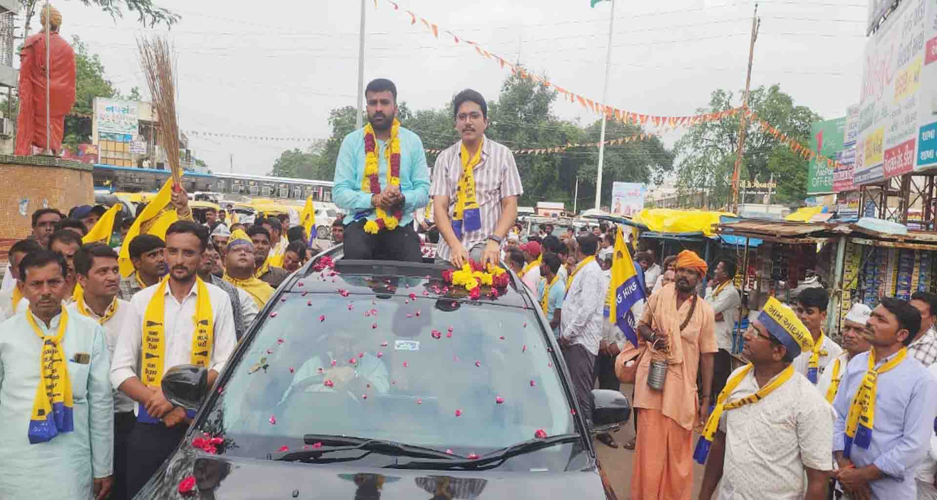 ડીસામાં આમ આદમી પાર્ટી દ્વારા 'વિજય સંદેશ યાત્રા' યોજાઈ