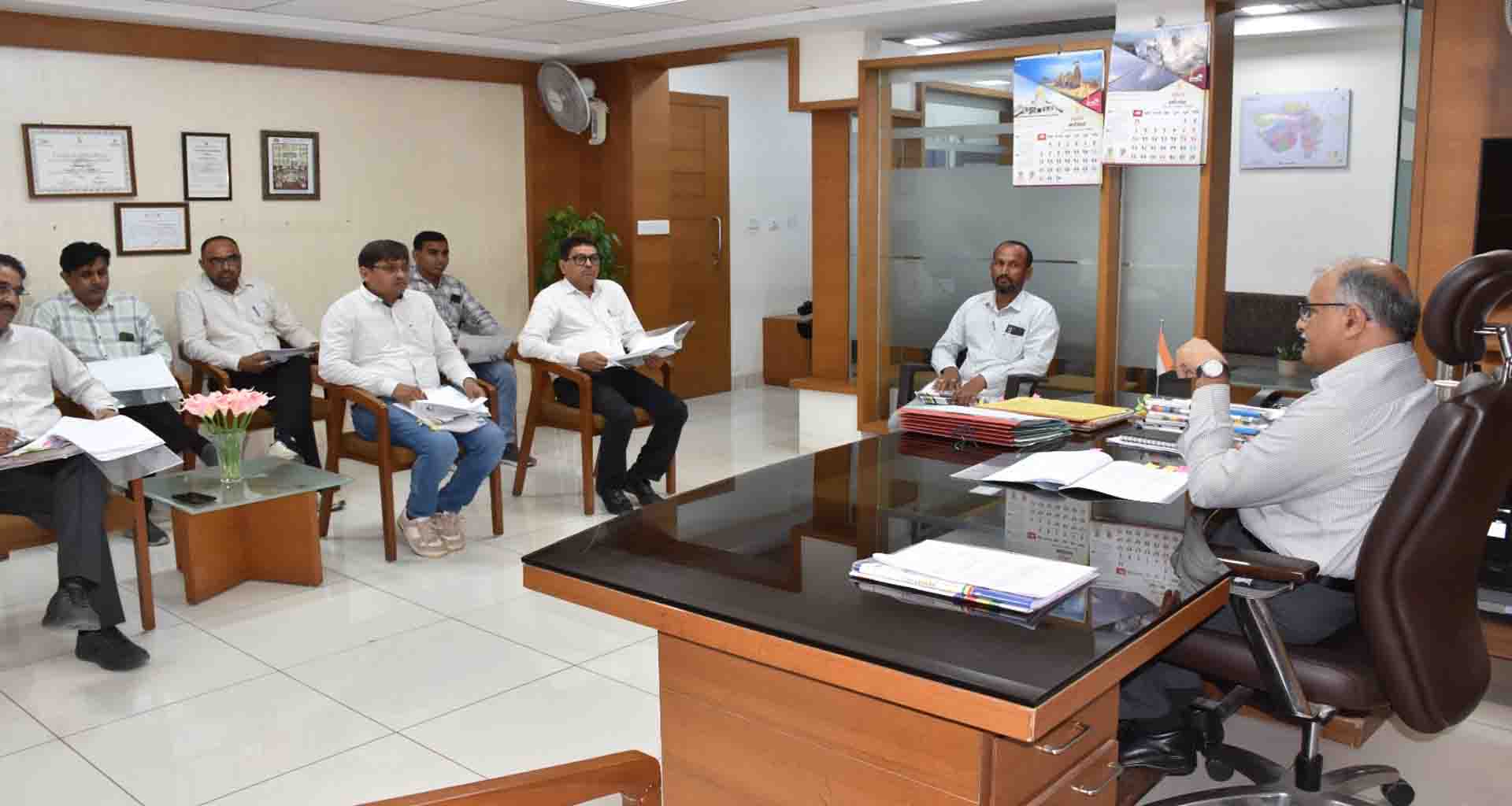 પાટણ જિલ્લાની શાળાઓ અને આંગણવાડીમાં શુદ્ધ પાણીની વ્યવસ્થા ઉપલબ્ધ બનાવવા કલેકટરની અપીલ