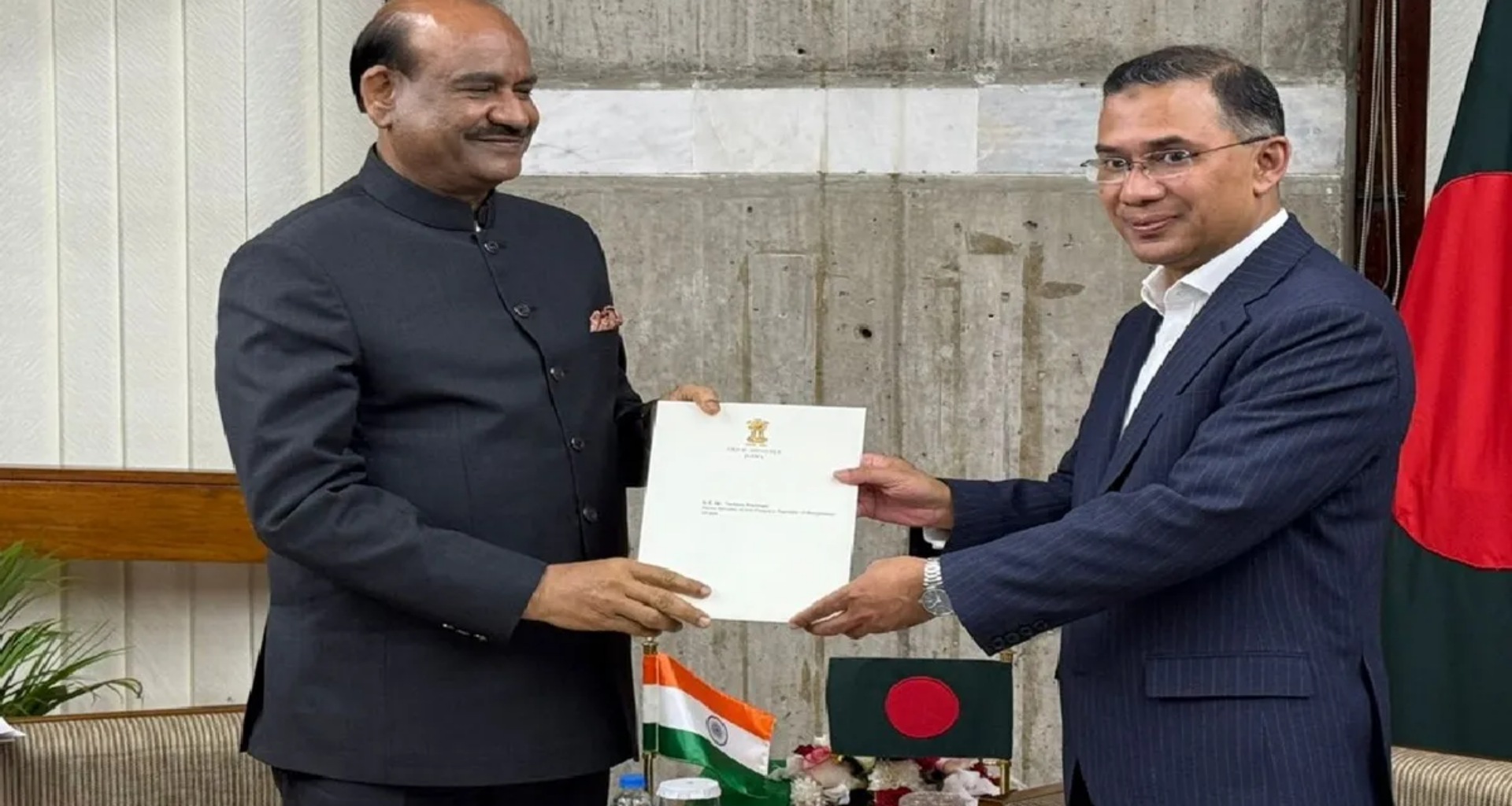 લોકસભા સ્પીકર ઓમ બિરલાએ બાંગ્લાદેશના નવા પીએમ તારિક રહેમાનને મળ્યા અને પીએમ મોદીનો સંદેશો પાઠવ્યો
