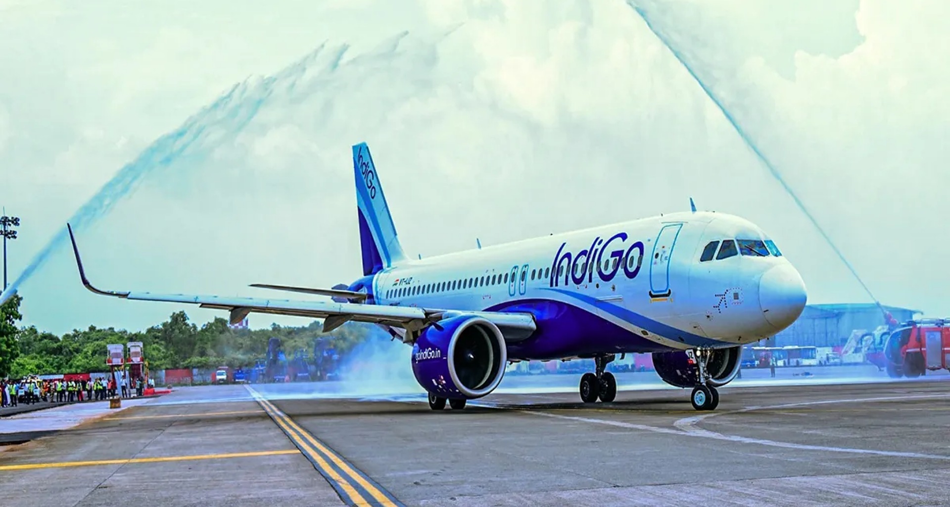 કુવૈતથી હૈદરાબાદ જતી ઇન્ડિગોની ફ્લાઇટને બોમ્બની ધમકી મળતાં મુંબઈ એરપોર્ટ પર ઇમરજન્સી લેન્ડિંગ