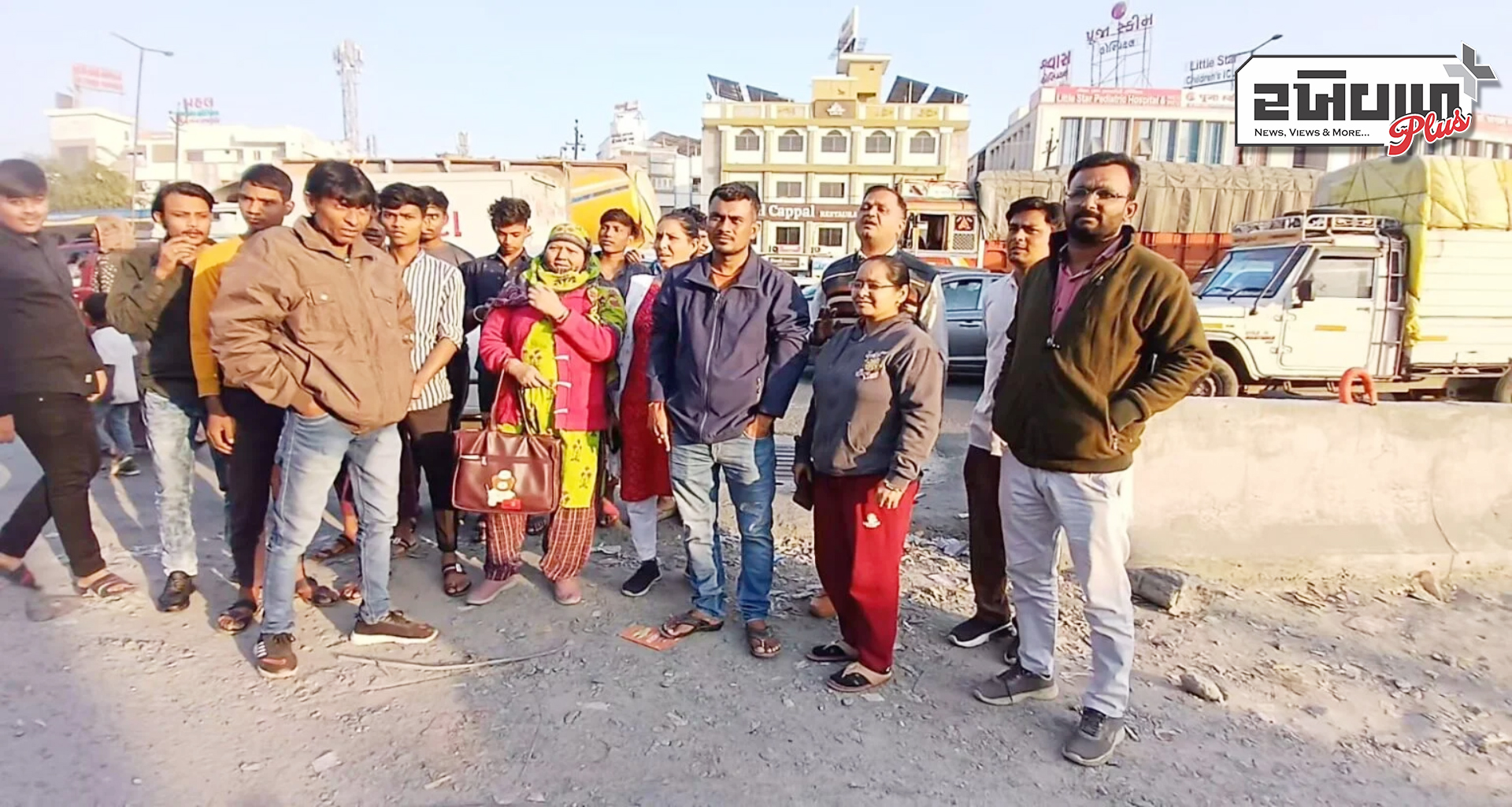 પાલનપુર-અમદાવાદ હાઇવે ઉપર આવેલી સોસાયટીના રહીશો રસ્તા મામલે આકરા પાણીએ