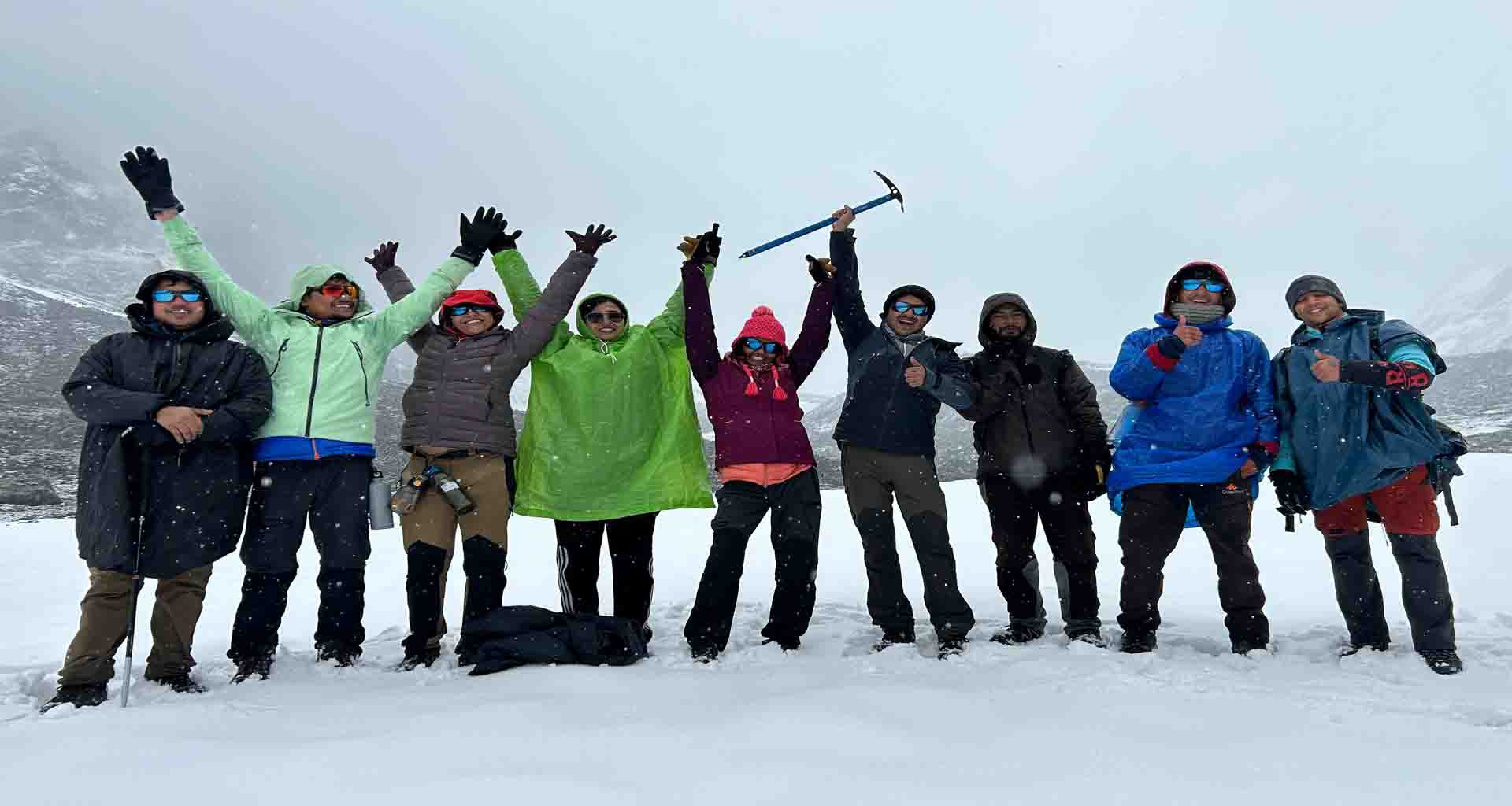 ૧૭૫૦૦ ફુટની ઉંચાઈ એ આવેલા ટ્રેક સર કરતી પાટણના નોરતાની દિકરી પાયલ ઝાલા