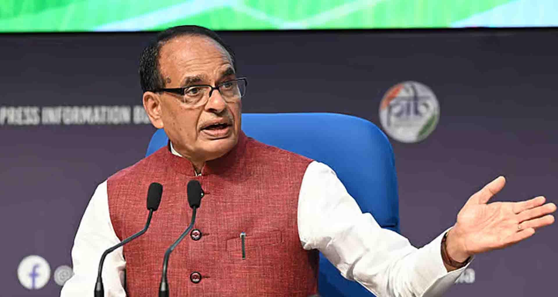 શિવરાજ સિંહ ચૌહાણે કહ્યું રાજકારણ તોડે પણ ધર્મ બધાને જોડે આપણો દેશ મજબૂત બને તે મહત્વપૂર્ણ