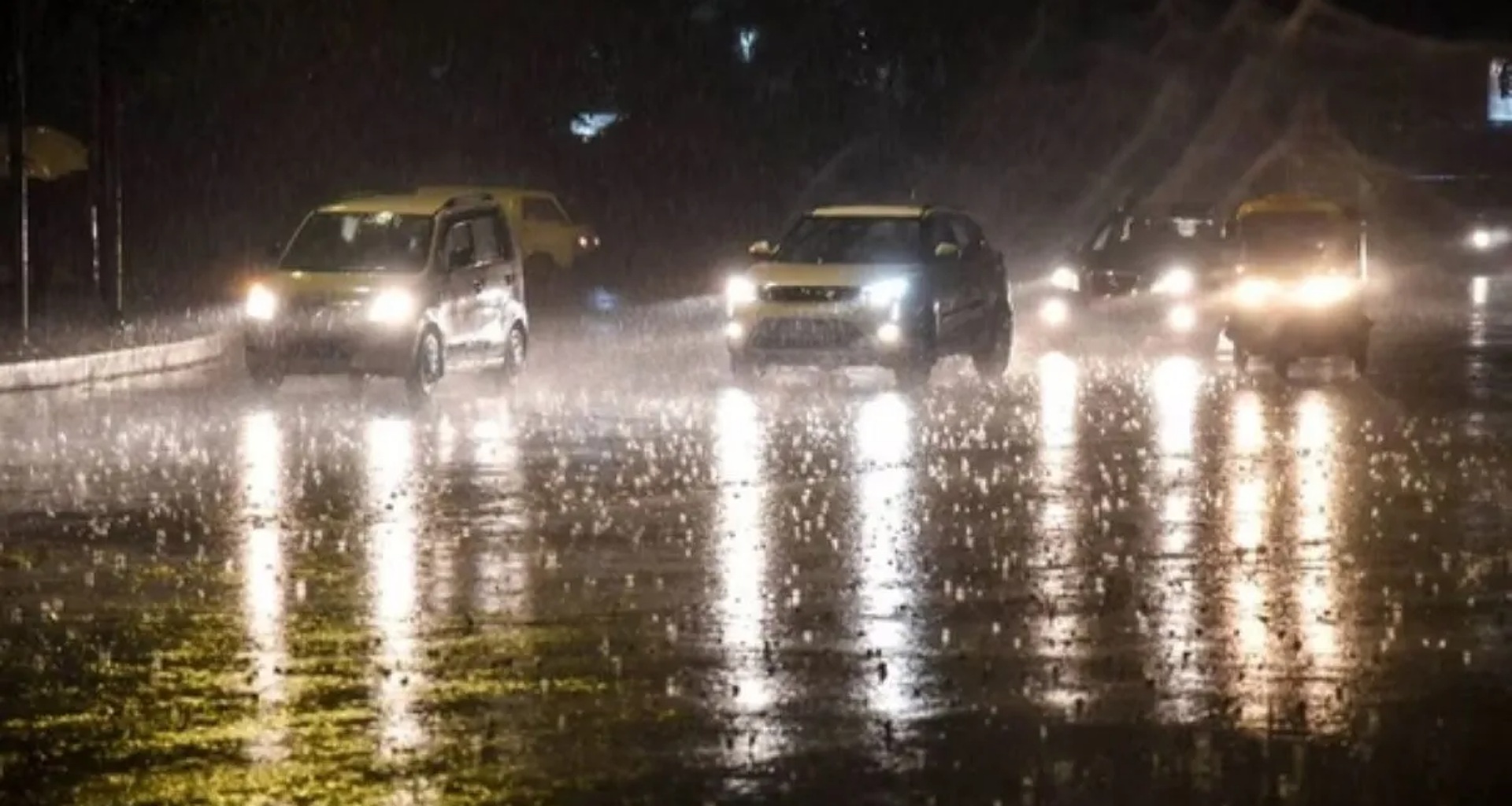 આજે હવામાન: દિલ્હી-એનસીઆરમાં ફરી વરસાદની શક્યતા, જાણો અન્ય રાજ્યોમાં હવામાનની સ્થિતિ શું રહેશે