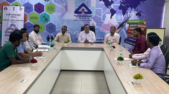 BIS અમદાવાદ દ્વારા ટેક્સટાઈલ સંબંધિત ઉદ્યોગોના ગુણવત્તા નિયંત્રણ કર્મચારીઓ માટે બે દિવસીય કેપ્સ્યૂલ કોર્સનું આયોજન