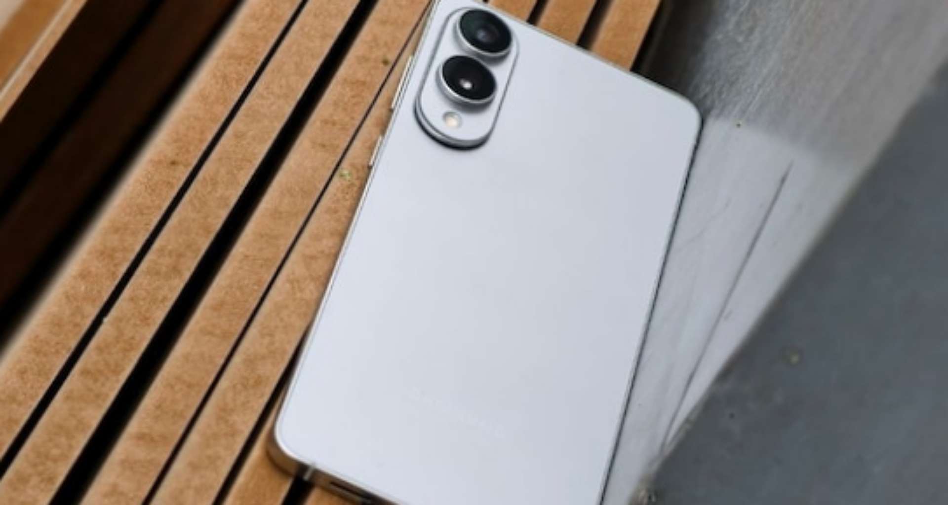 ગેલેક્સી S25 એજની શરૂઆતની કિંમત રૂ. 1,09,999