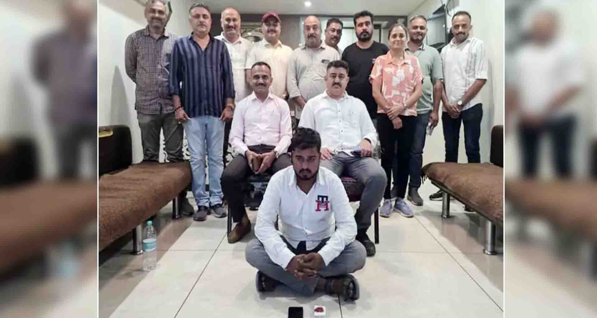 ભાભરનો યુવક 9.56 ગ્રામ ડ્રગ્સ સાથે રાજકોટ પોલીસના હાથે ઝડપાયો