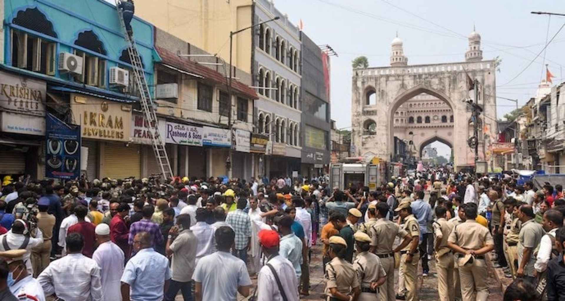 તેલંગાણા અધિકાર પંચે હૈદરાબાદ આગ અંગે અહેવાલો માંગ્યા