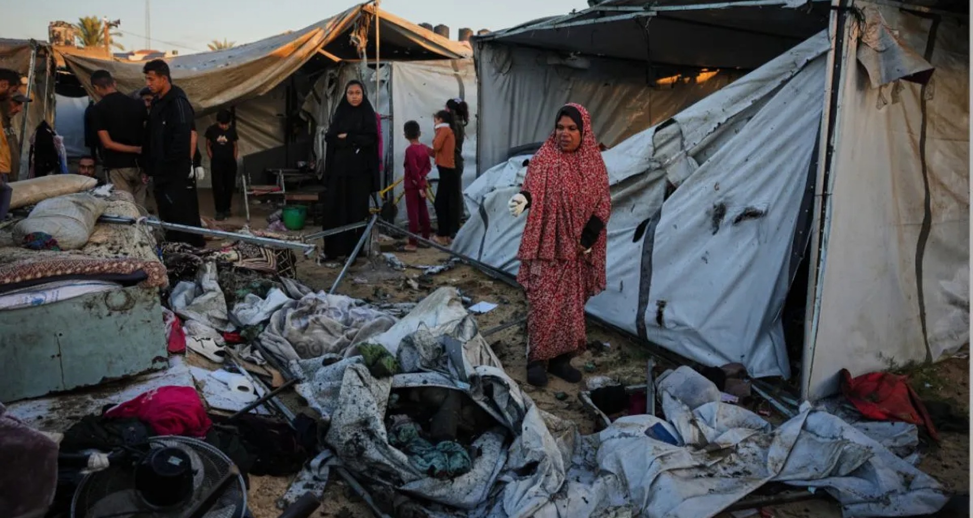 ઇઝરાયલે ફરી એકવાર હમાસ સાથે યુદ્ધવિરામનો કર્યો દાવો, ગાઝા પર રાતોરાત હવાઈ હુમલામાં 81 લોકોના મોત