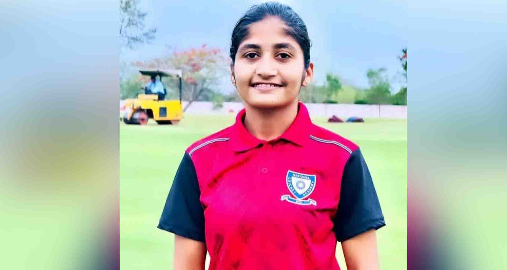 મોટા કાપરા ગામની નિધિ દેસાઇનું ભારતની મહિલા ક્રિકેટ અંડર 19 ટીમમાં પસંદગી