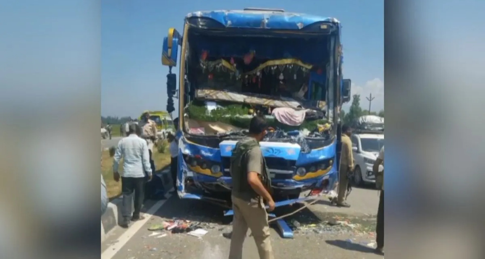 અમરનાથ યાત્રા દરમિયાન અકસ્માત, ત્રણ બસો એકબીજા સાથે અથડાઈ; 10 યાત્રાળુઓ ઘાયલ