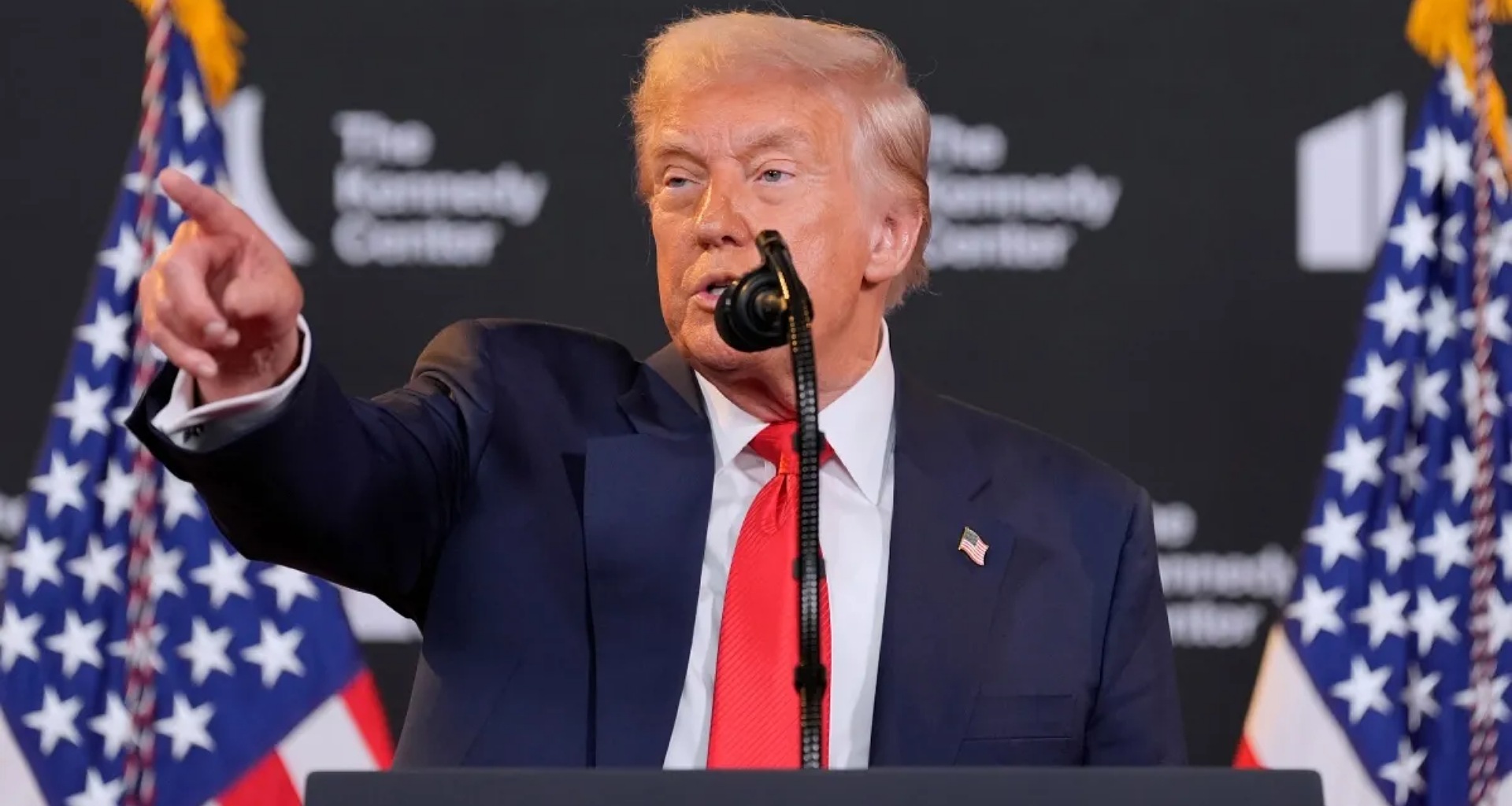 અમેરિકા નાશ પામશે, લશ્કરી શક્તિ ખતમ થઈ જશે', રાષ્ટ્રપતિ ડોનાલ્ડ ટ્રમ્પે પોતે આ વાત કહી