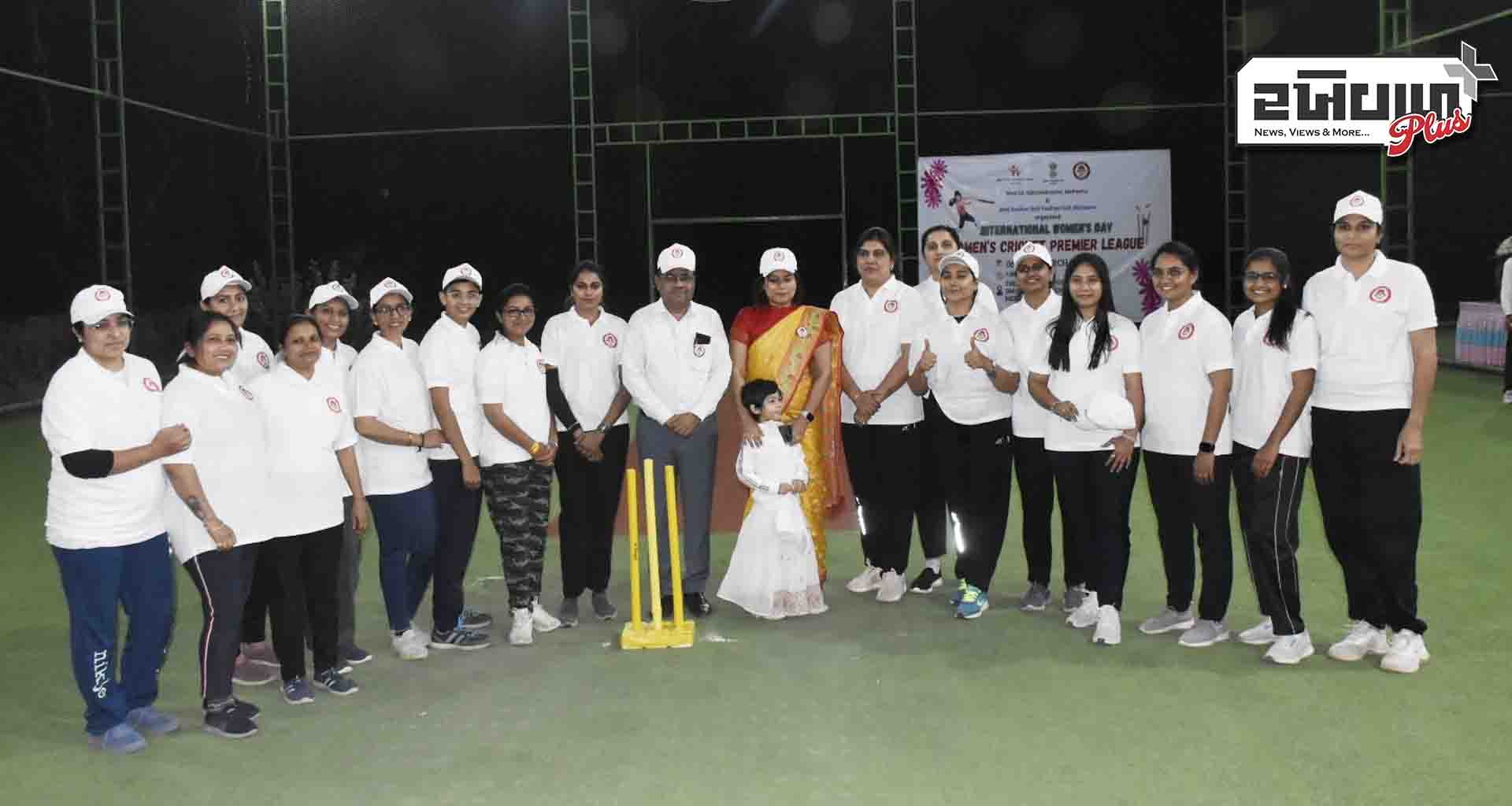 મહેસાણા ખાતે આંતરરાષ્ટ્રીય મહિલા દિન નિમિત્તે વુમન્સ ક્રિકેટ પ્રીમિયર લીગનું આયોજન કરાયું