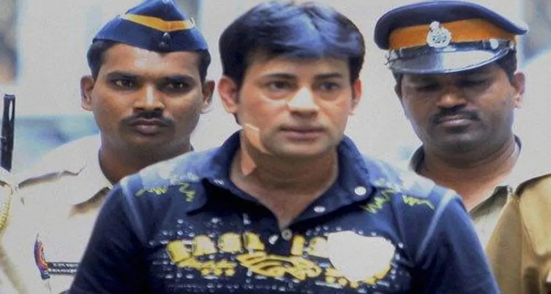 10 દિવસ પહેલા હાઈકોર્ટના આંચકા બાદ સુપ્રીમ કોર્ટે ગેંગસ્ટર અબુ સાલેમની મુક્તિ માટેની અરજી ફગાવી